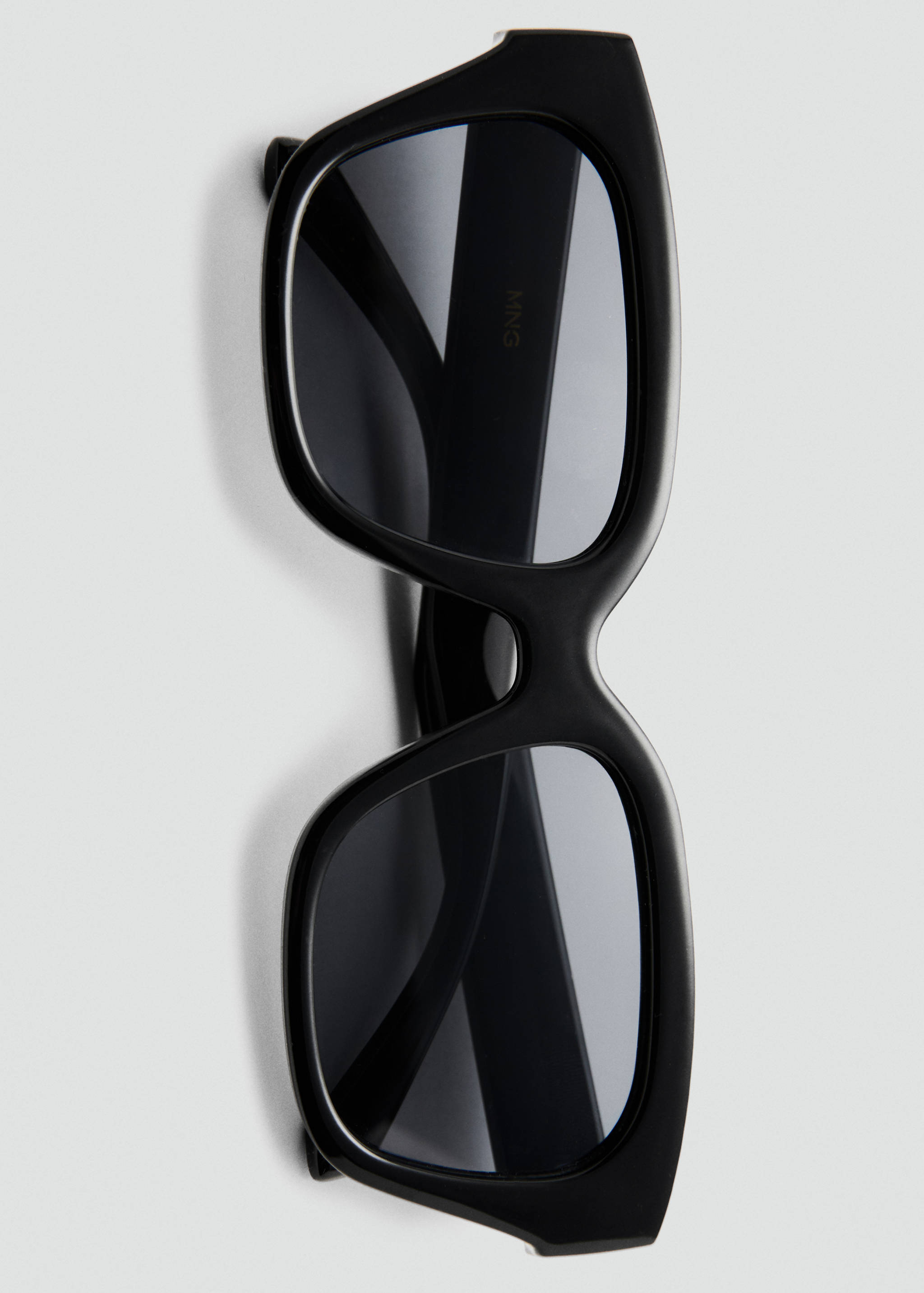 Squared frame sunglasses - Details of the article 2