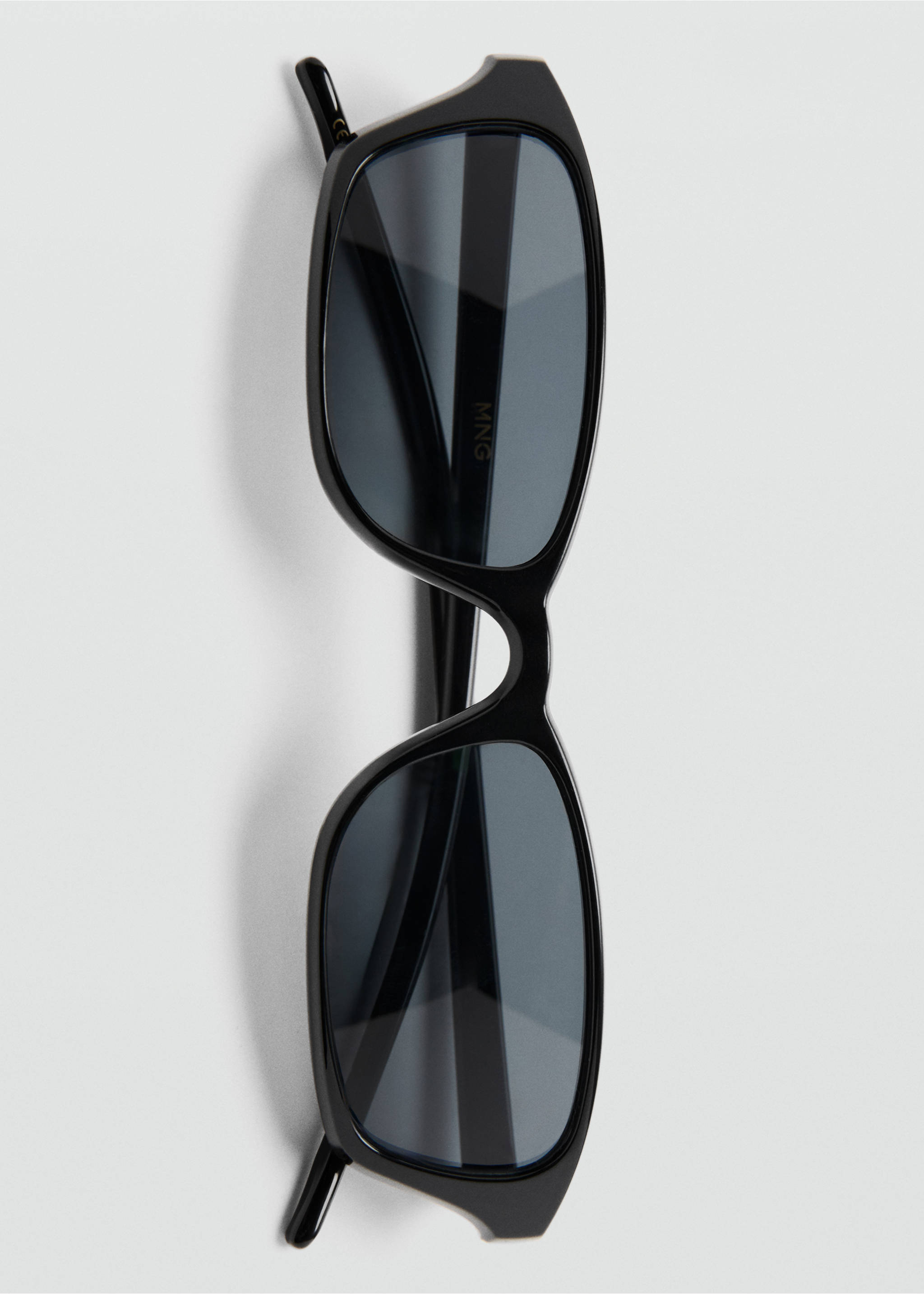 Thin-frame sunglasses - Details of the article 2, Black. Ref: 27051179-00.
