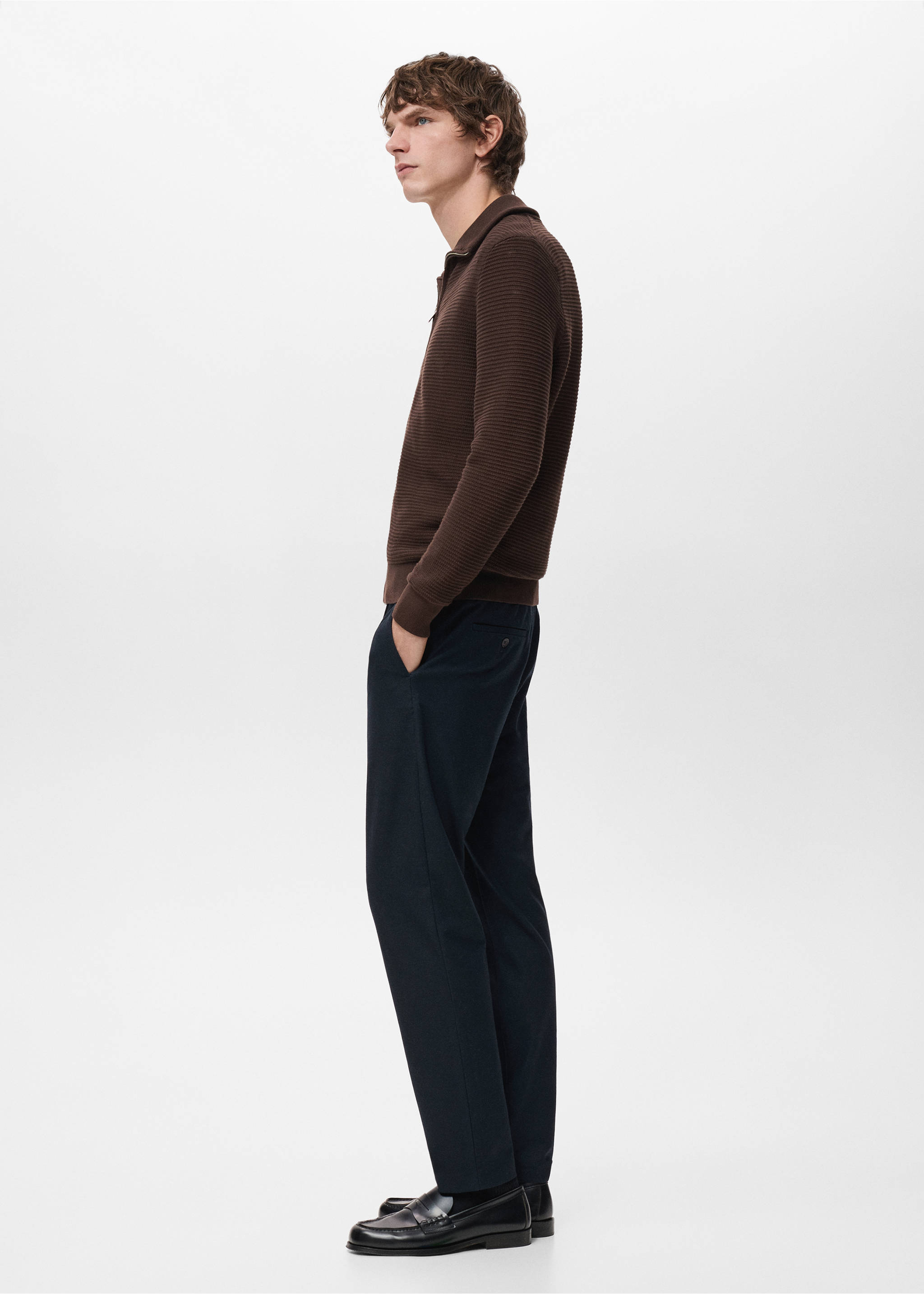 Slim-fit flannel trousers - Details of the article 2, Night Blue. Ref: 27051186-00.