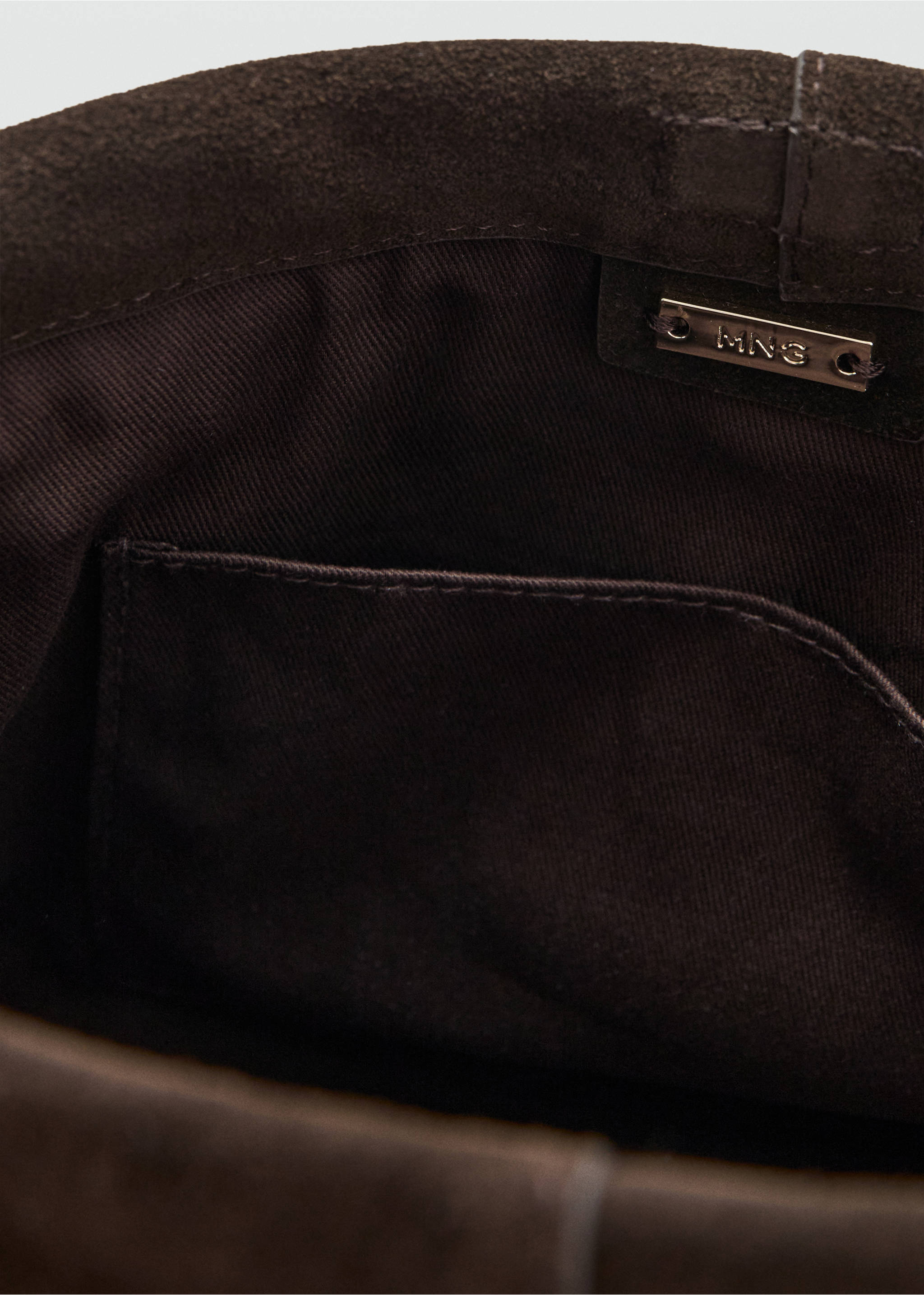 Замшевая сумочка - Деталь изделия 3, Шоколадный. Ref: 27051200-00.