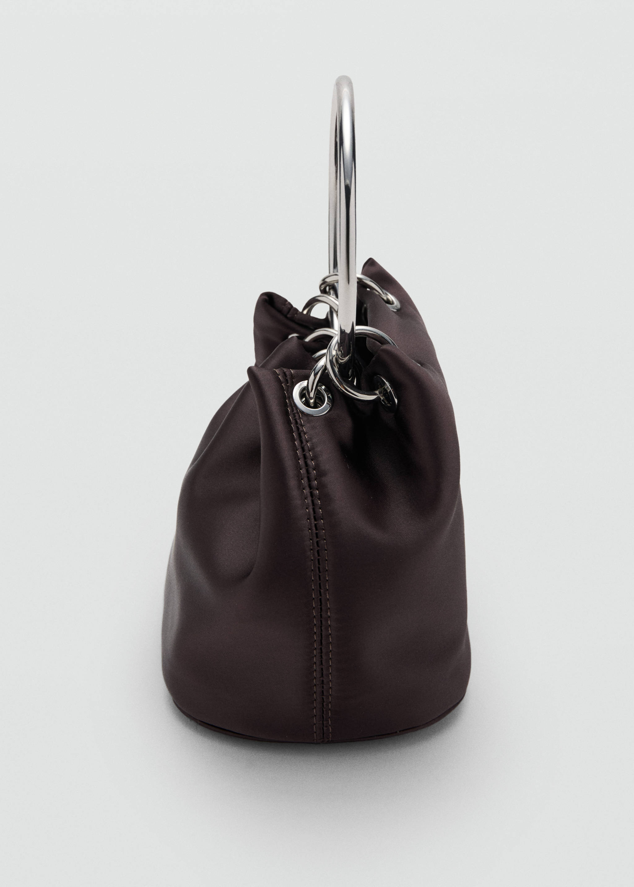 Handbag with metal handle - Details of the article 1