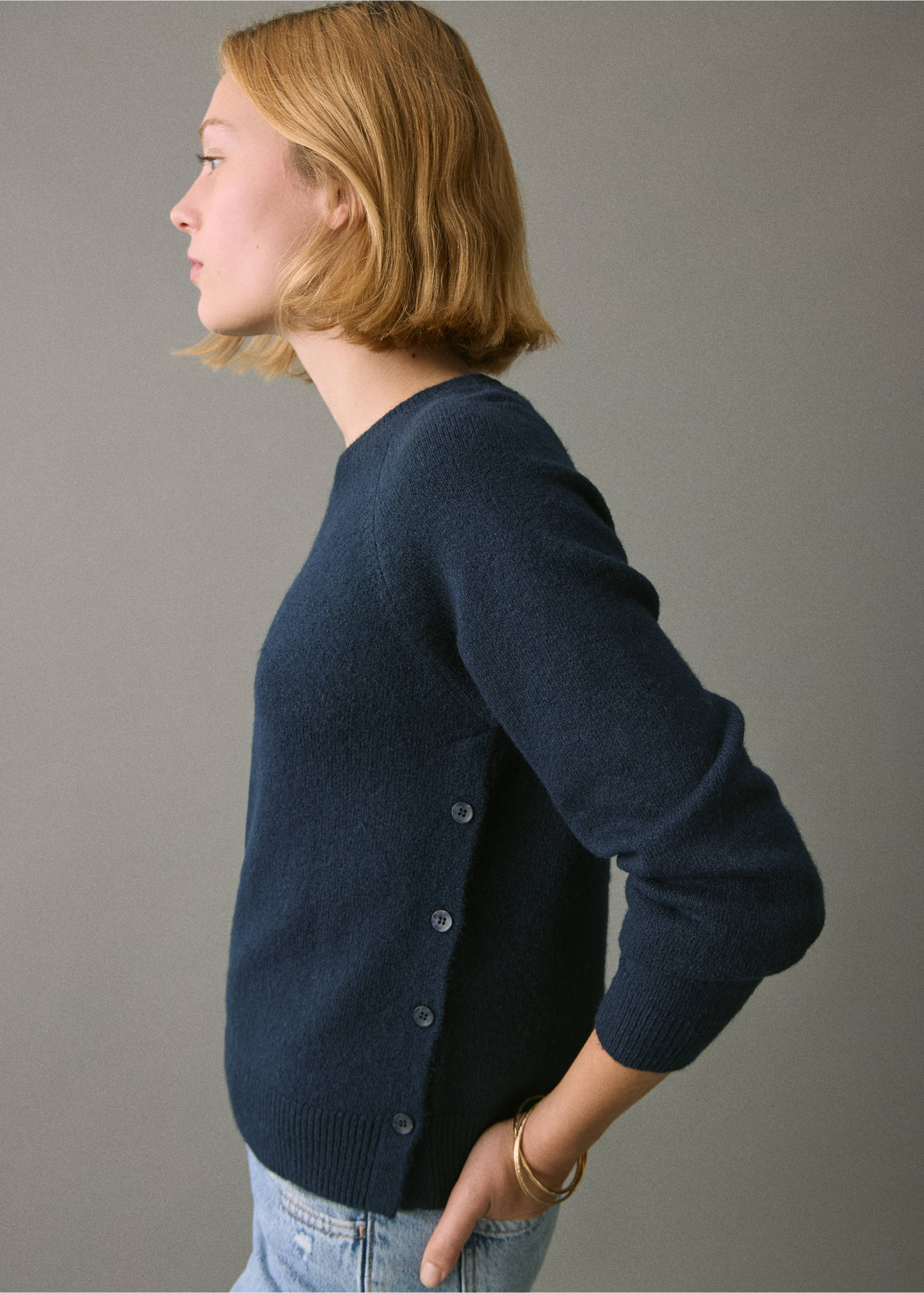 Pull-over maille détail boutons - Détail de l'article 2, Bleu marine. Ref: 27051213-00.