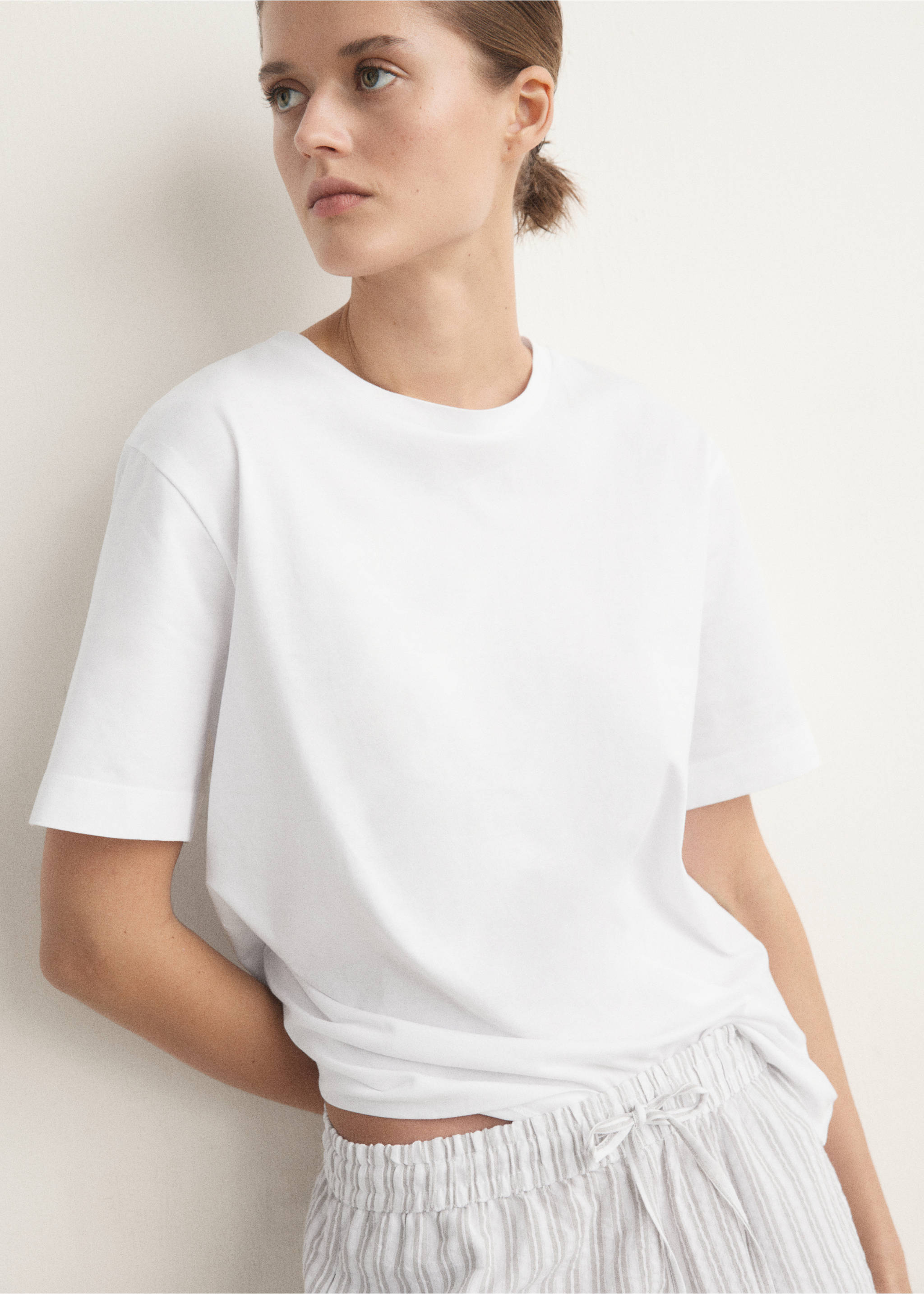 Pijama dos piezas raya algodón manga corta - Plano medio, Gris. Ref: 27051218-00.