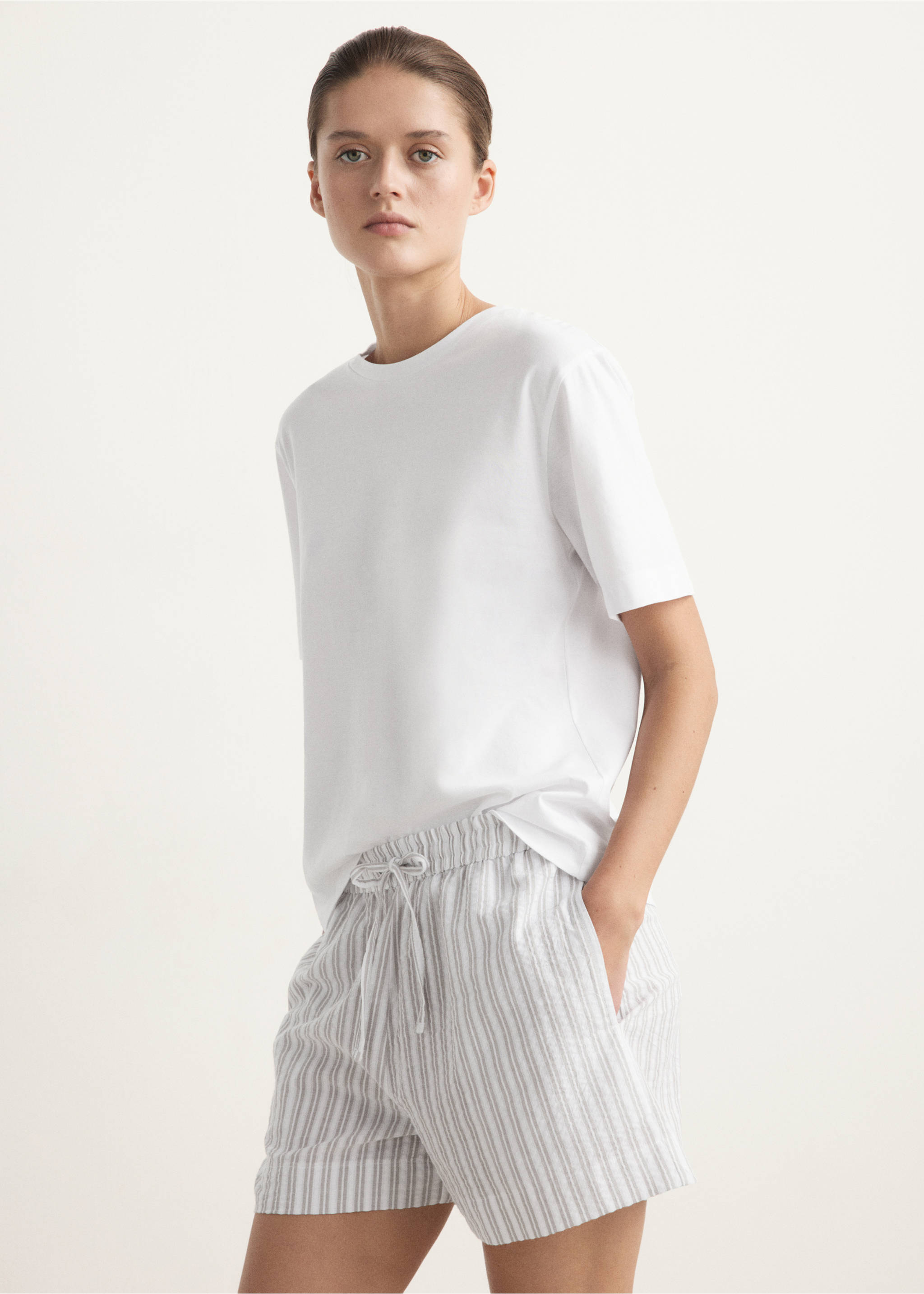 Pijama dos piezas raya algodón manga corta - Detalle del artículo 2, Gris. Ref: 27051218-00.