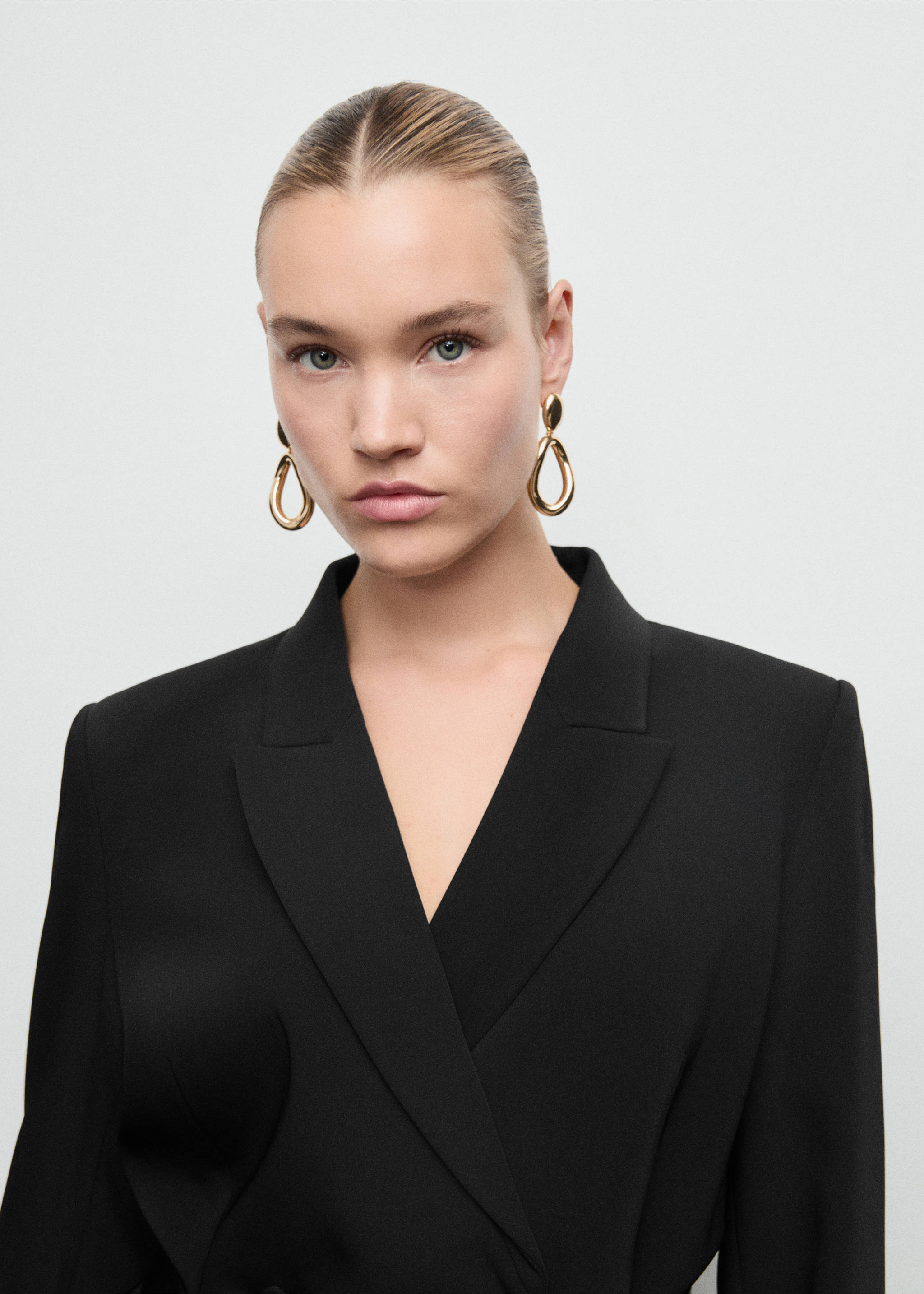 Double-breasted blazer-style dress - Details of the article 4, Black. Ref: 27051231-00.