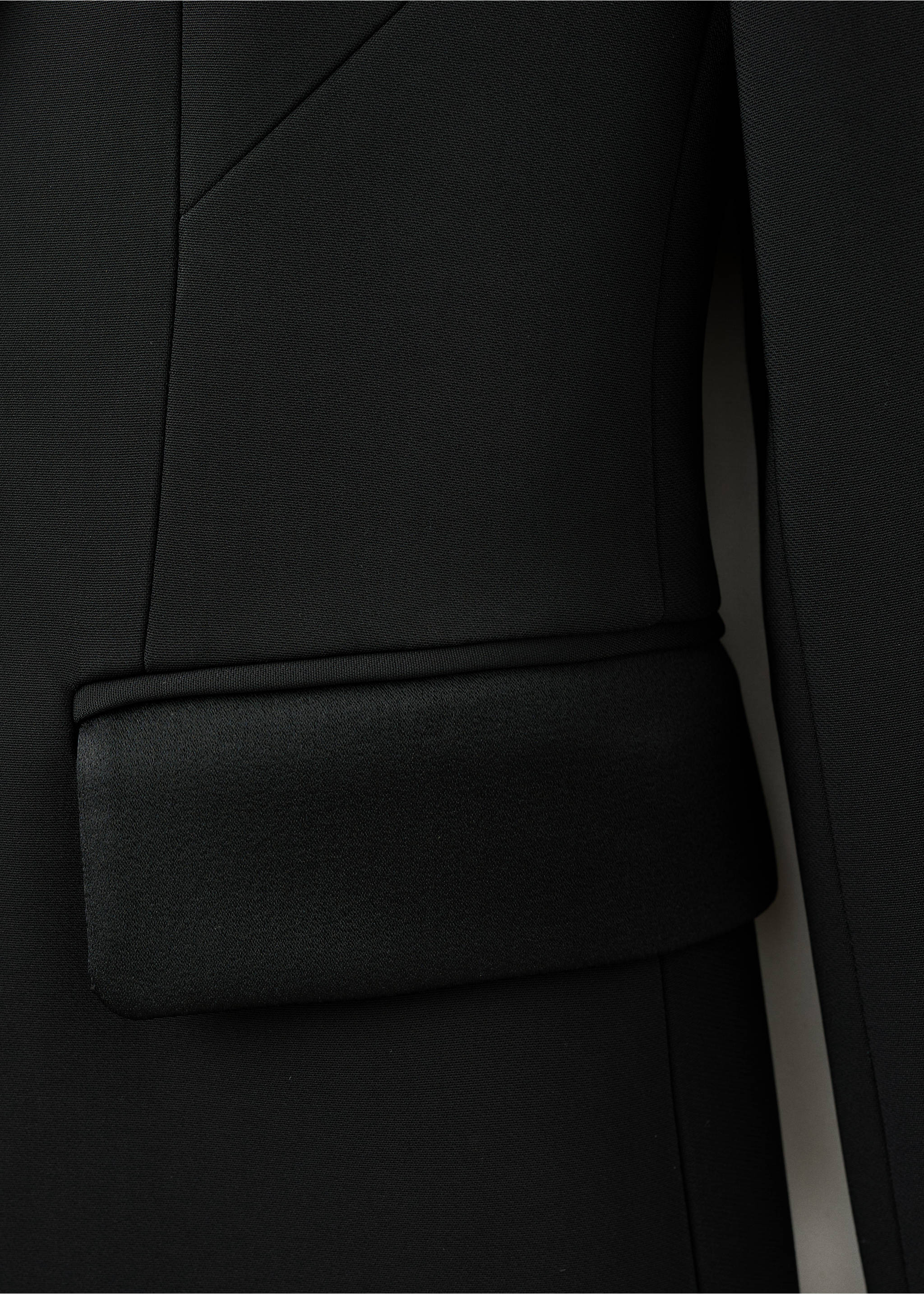 Satin jacket with lapels - Details of the article 0, Black. Ref: 27051233-00.