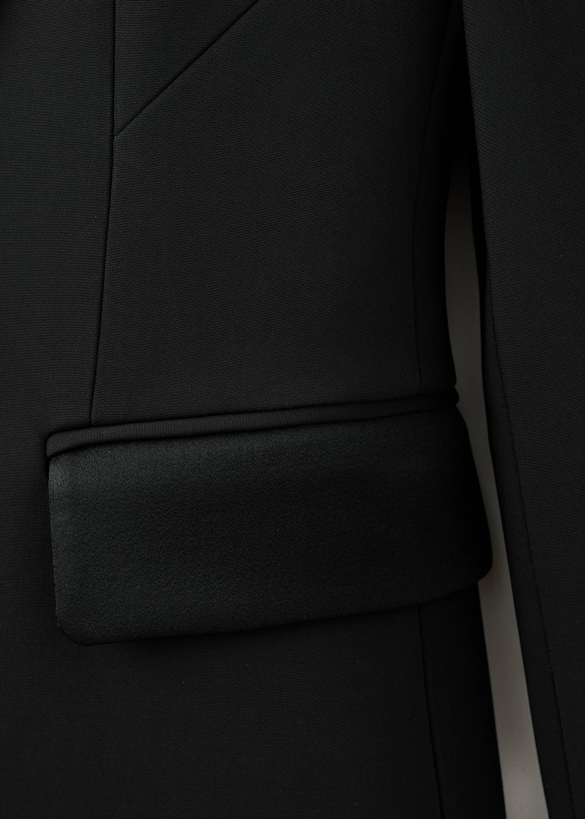 Satin jacket with lapels - Details of the article 0