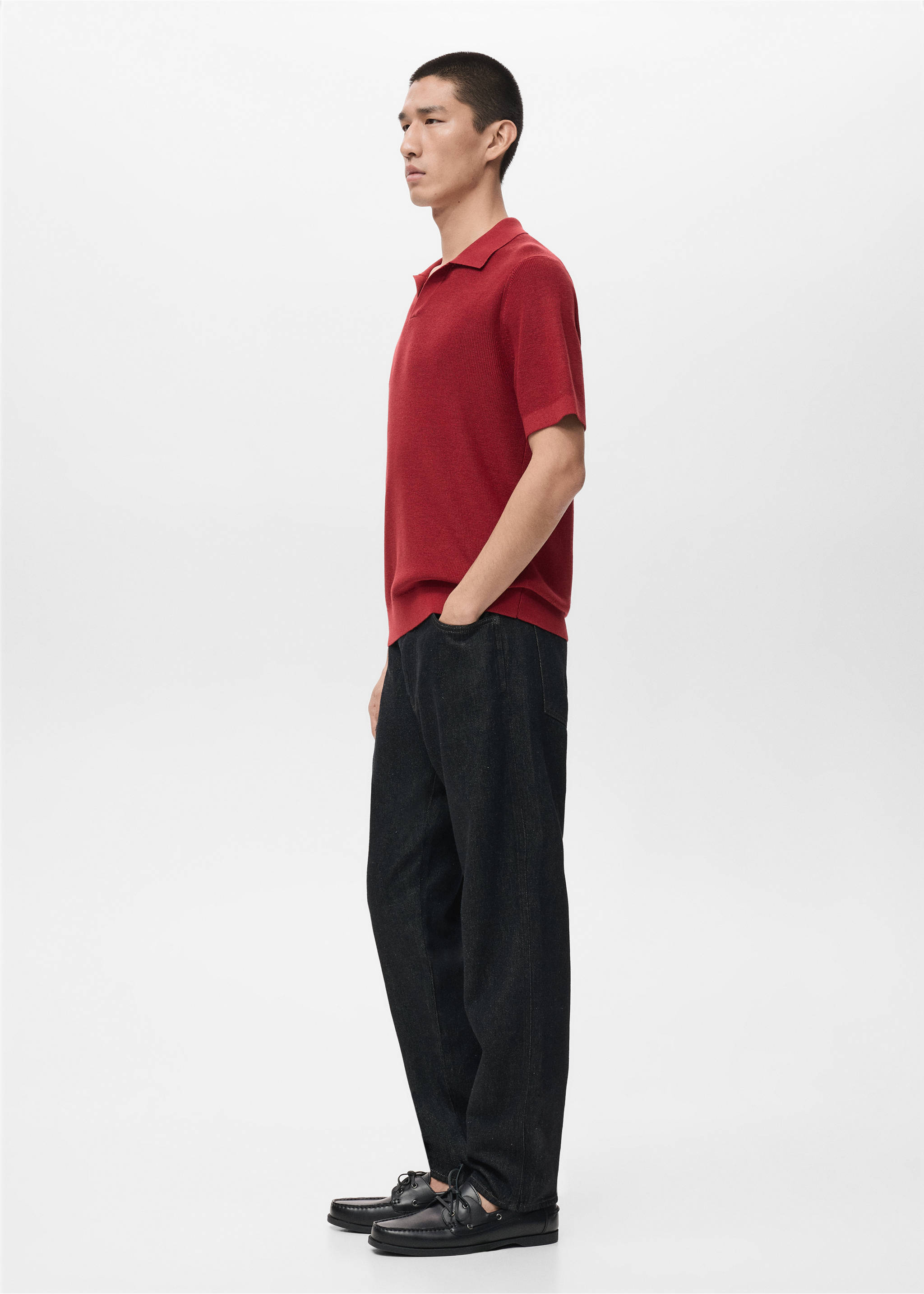 Structured cotton knitted polo shirt - Details of the article 2, Red. Ref: 27051235-00.