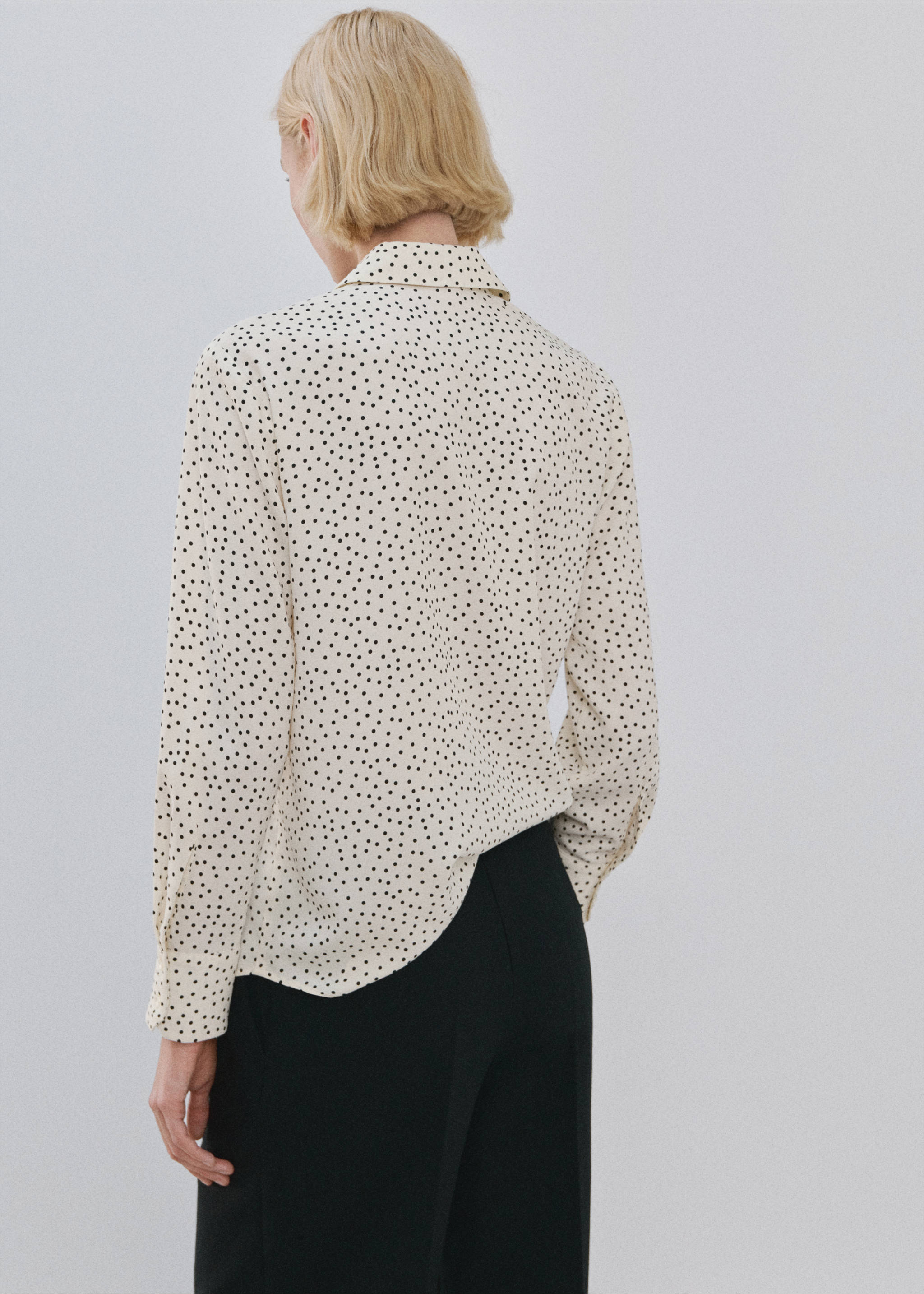 Camisa recta estampada - Reverso del artículo, Crudo. Ref: 27051236-00.