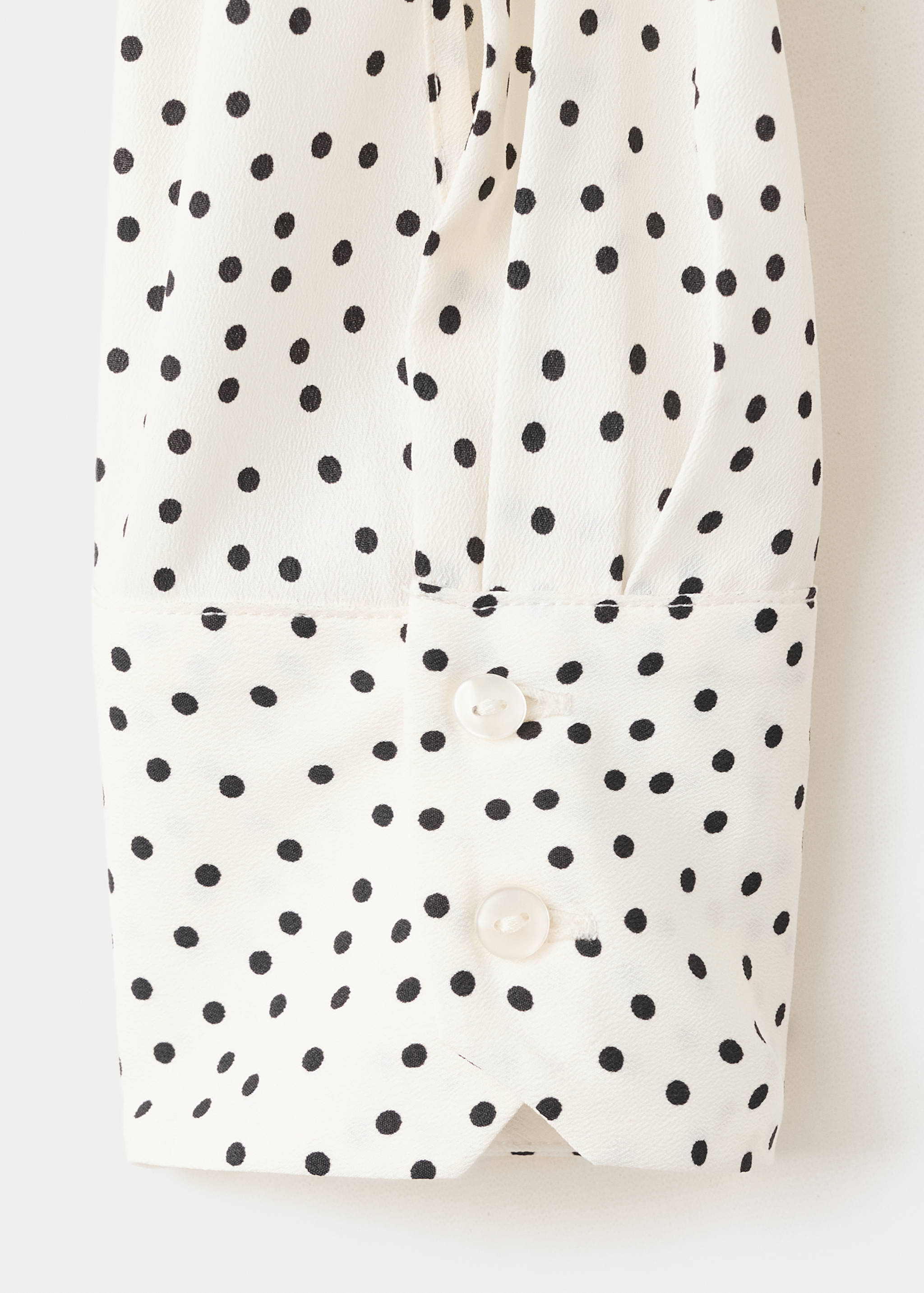 Printed straight shirt - Details of the article 0