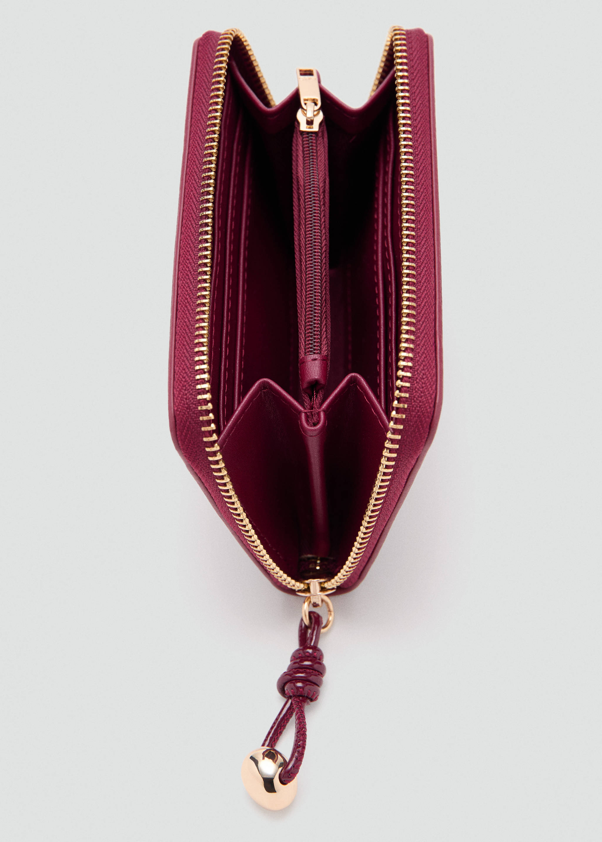 Medium wallet with mini-bead embellishment - Details of the article 1