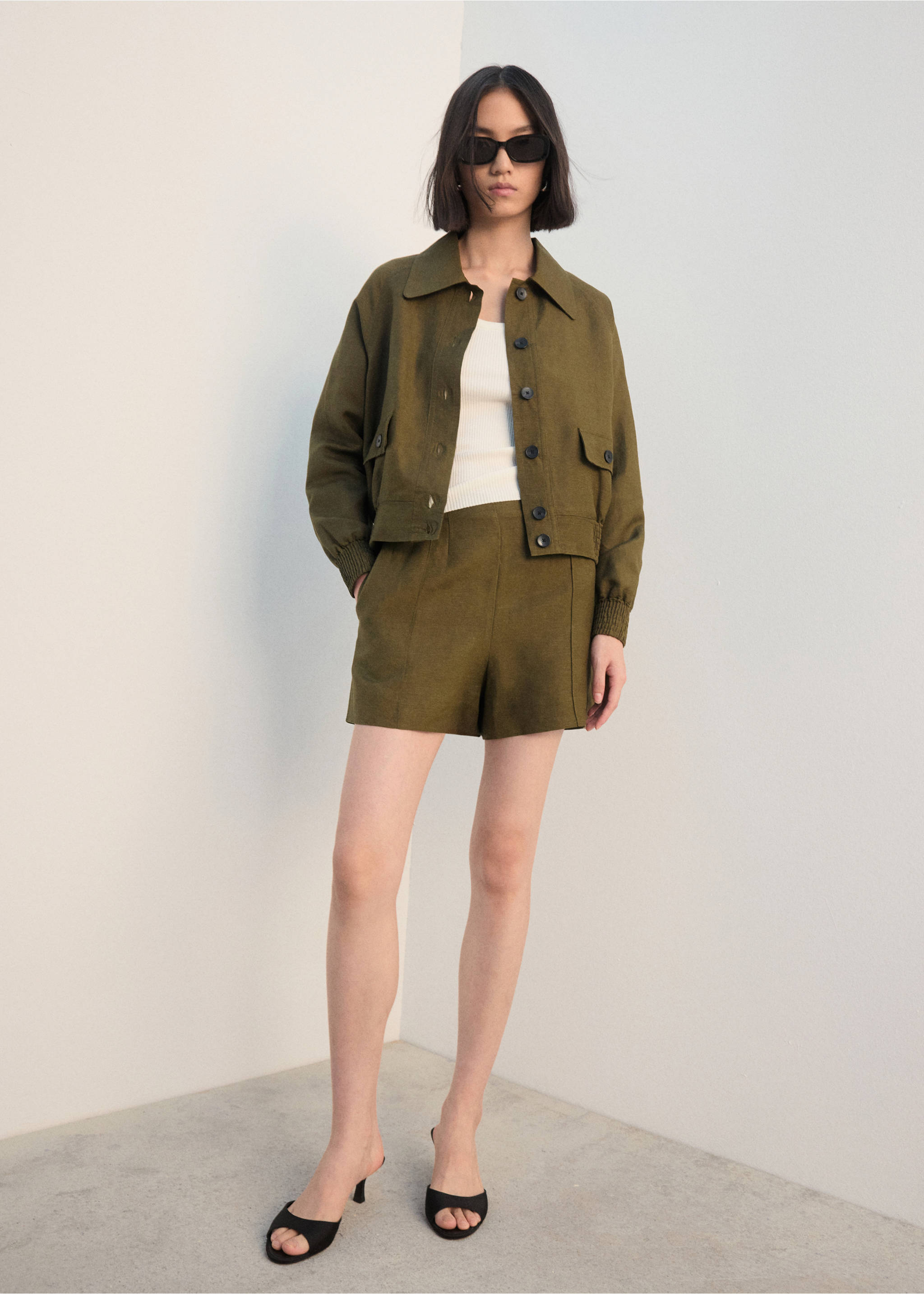 高腰亚麻短裤 - null, 卡其. Ref: 27051240-00.