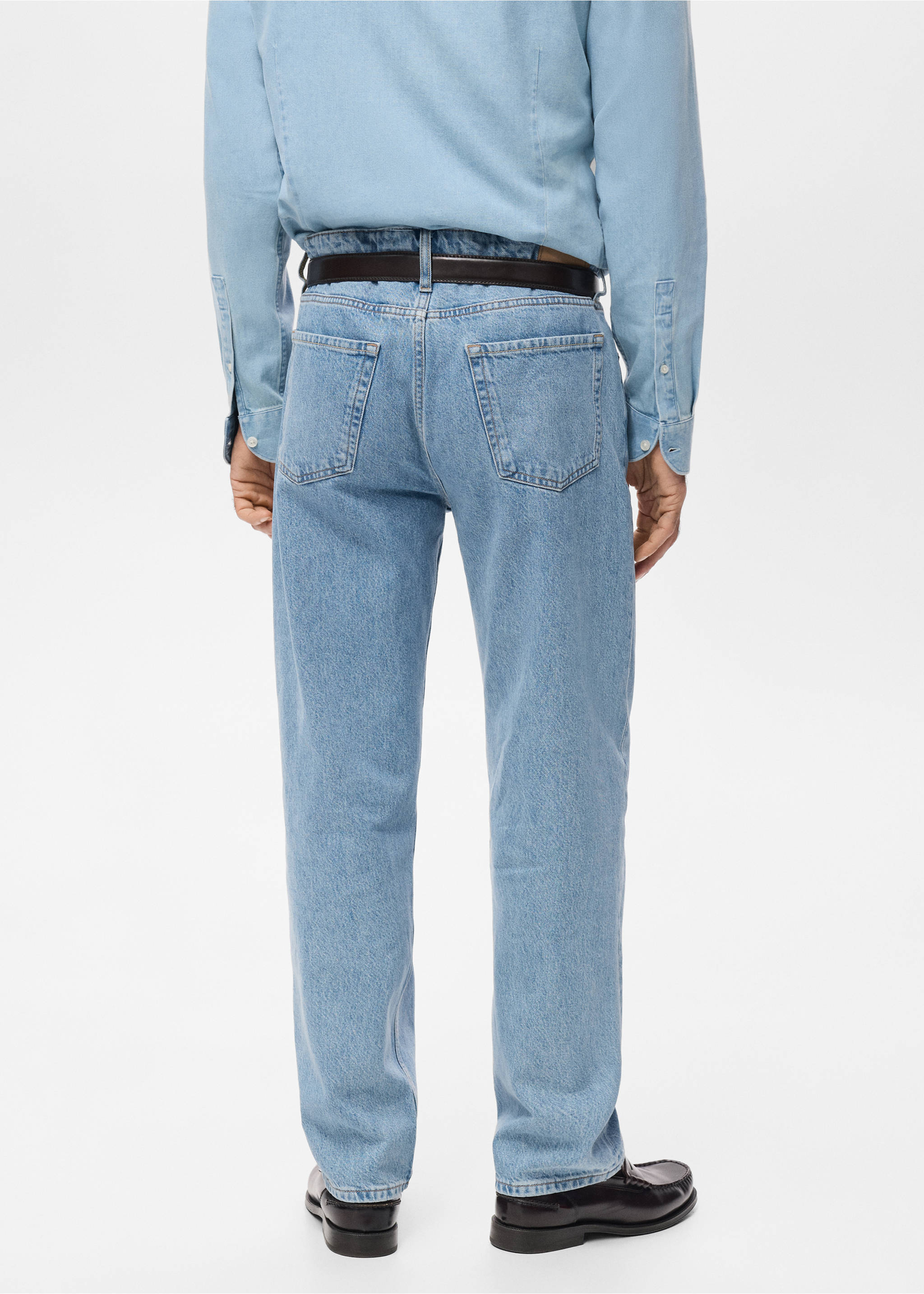 Джинсы Moby straight fit светлого цвета - Обратная сторона изделия, Светло-синий. Ref: 27051248-00.