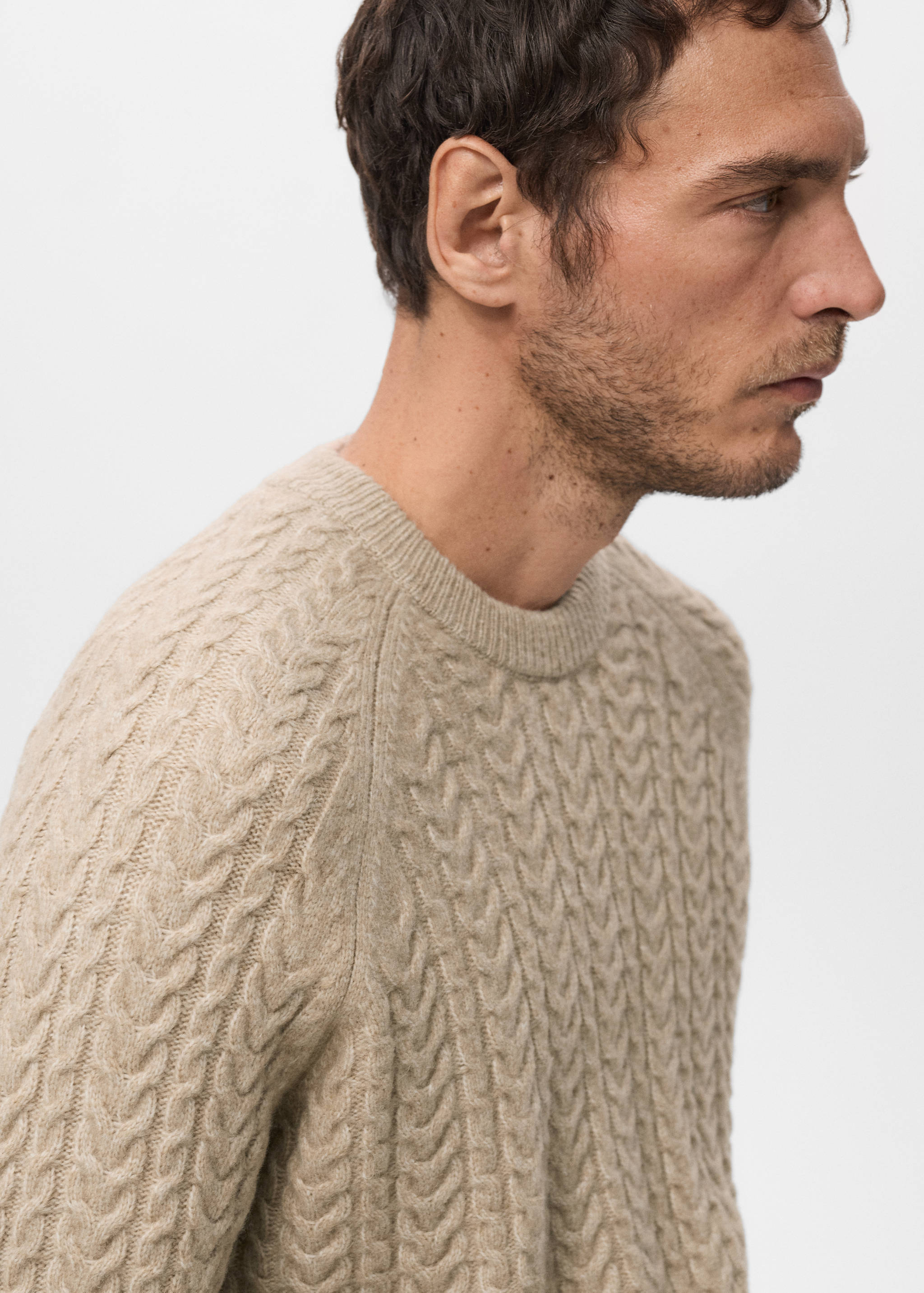 Braided knitted sweater - Details of the article 1