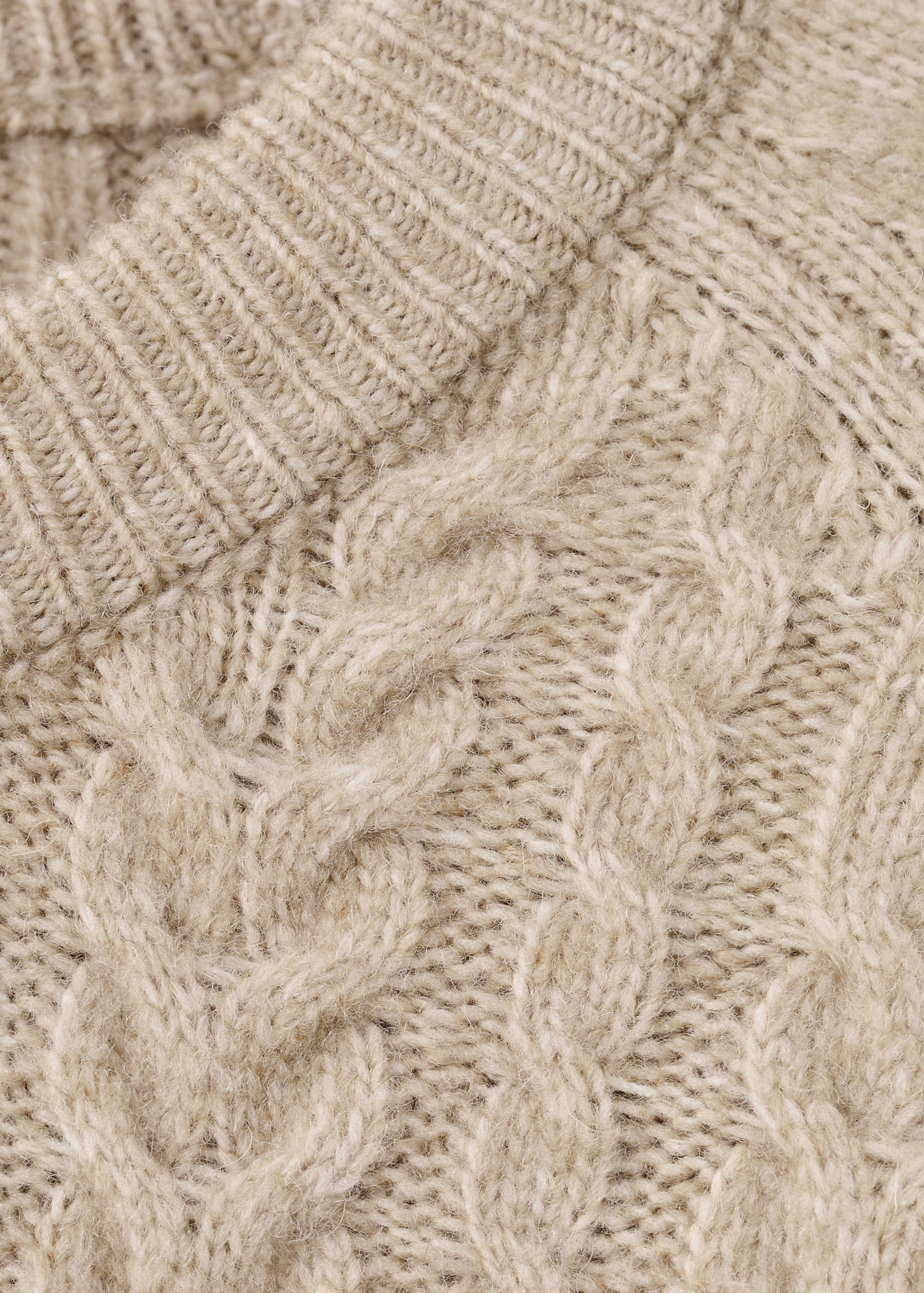 Braided knitted sweater - Details of the article 8