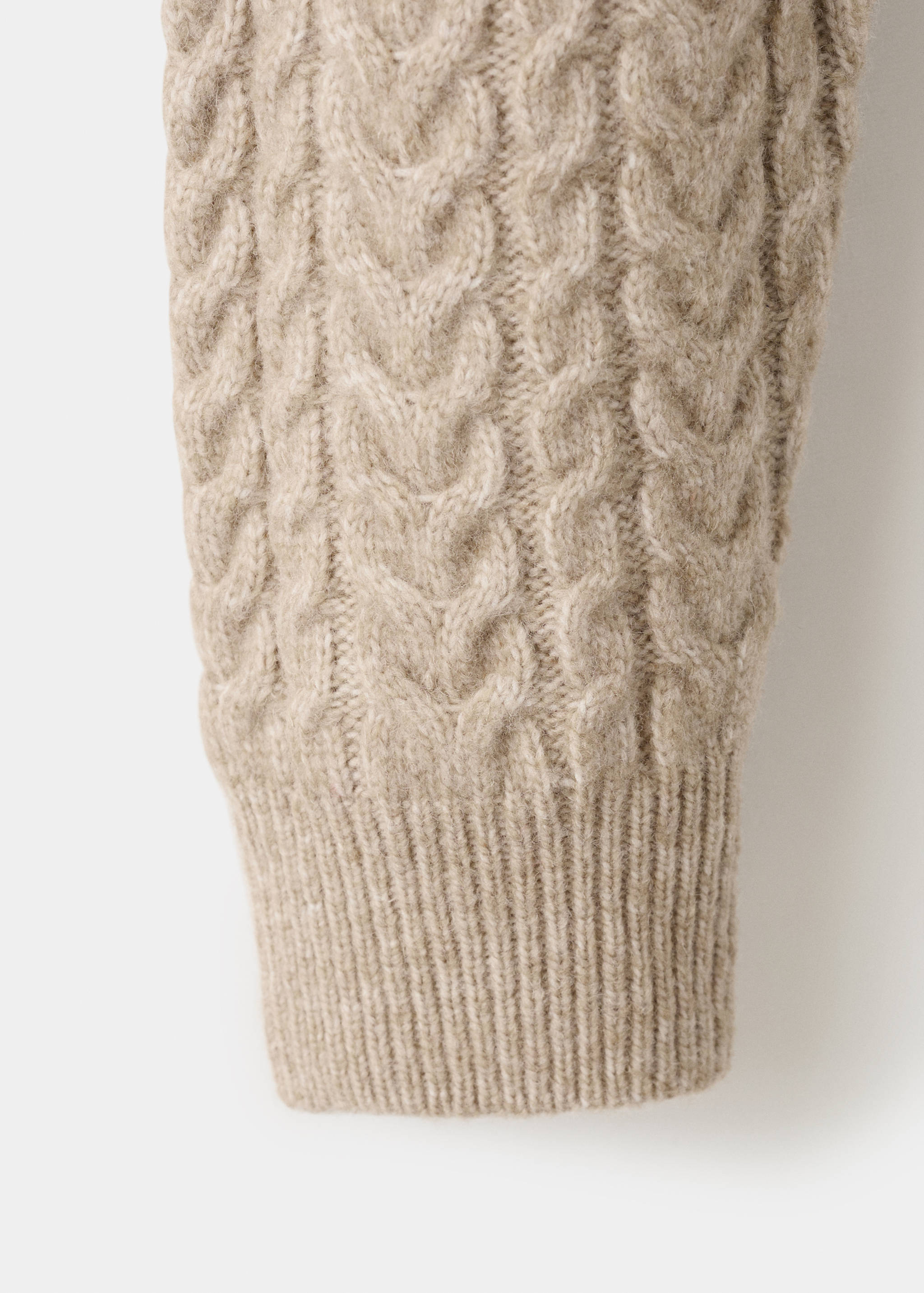 Braided knitted sweater - Details of the article 0