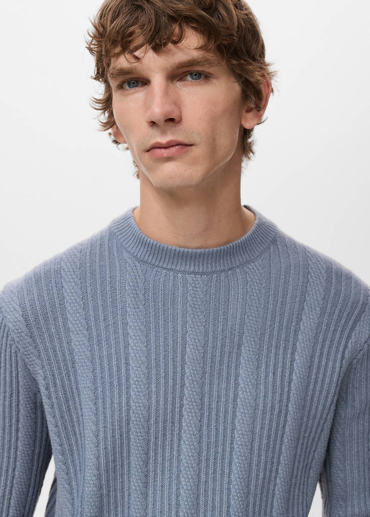 Structured knitted sweater — Prussian Blue