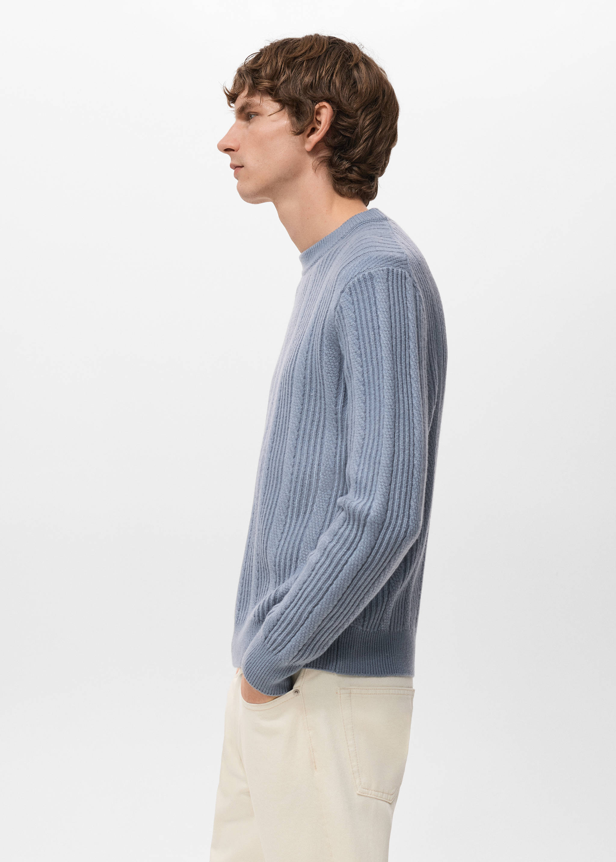 Structured knitted sweater - Details of the article 2