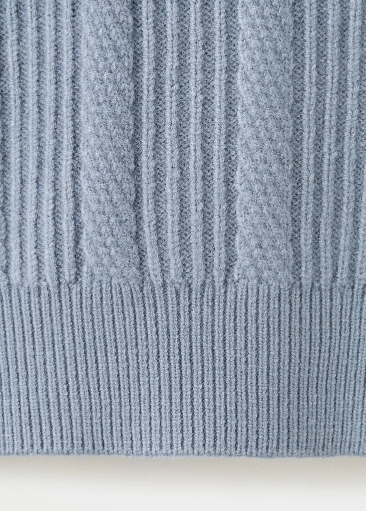 Structured knitted sweater — Prussian Blue