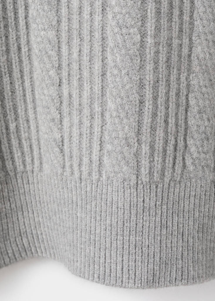 Structured turtleneck sweater — Grey
