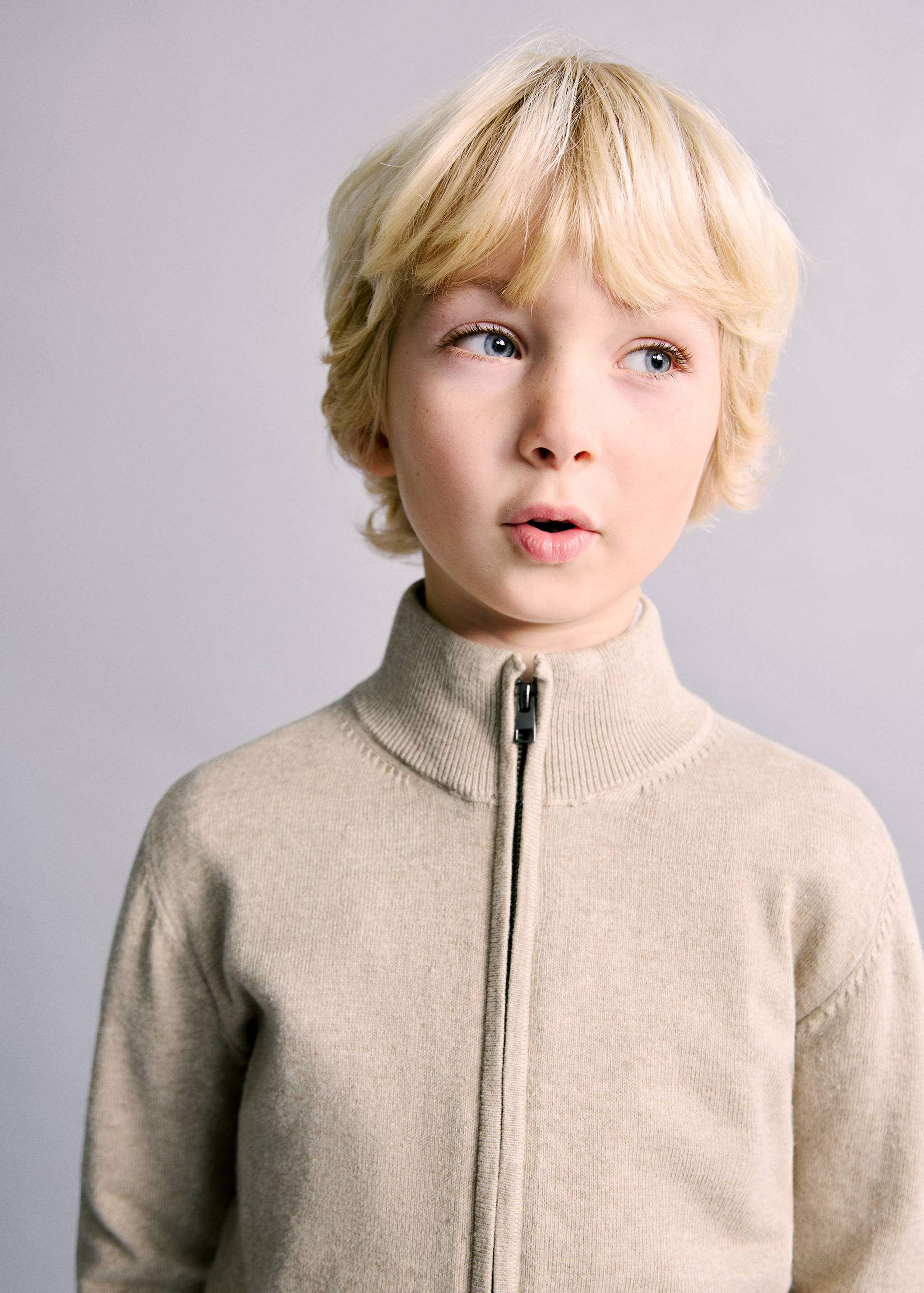 سترة منسوجة بسحاب - تفاصيل المنتج 1