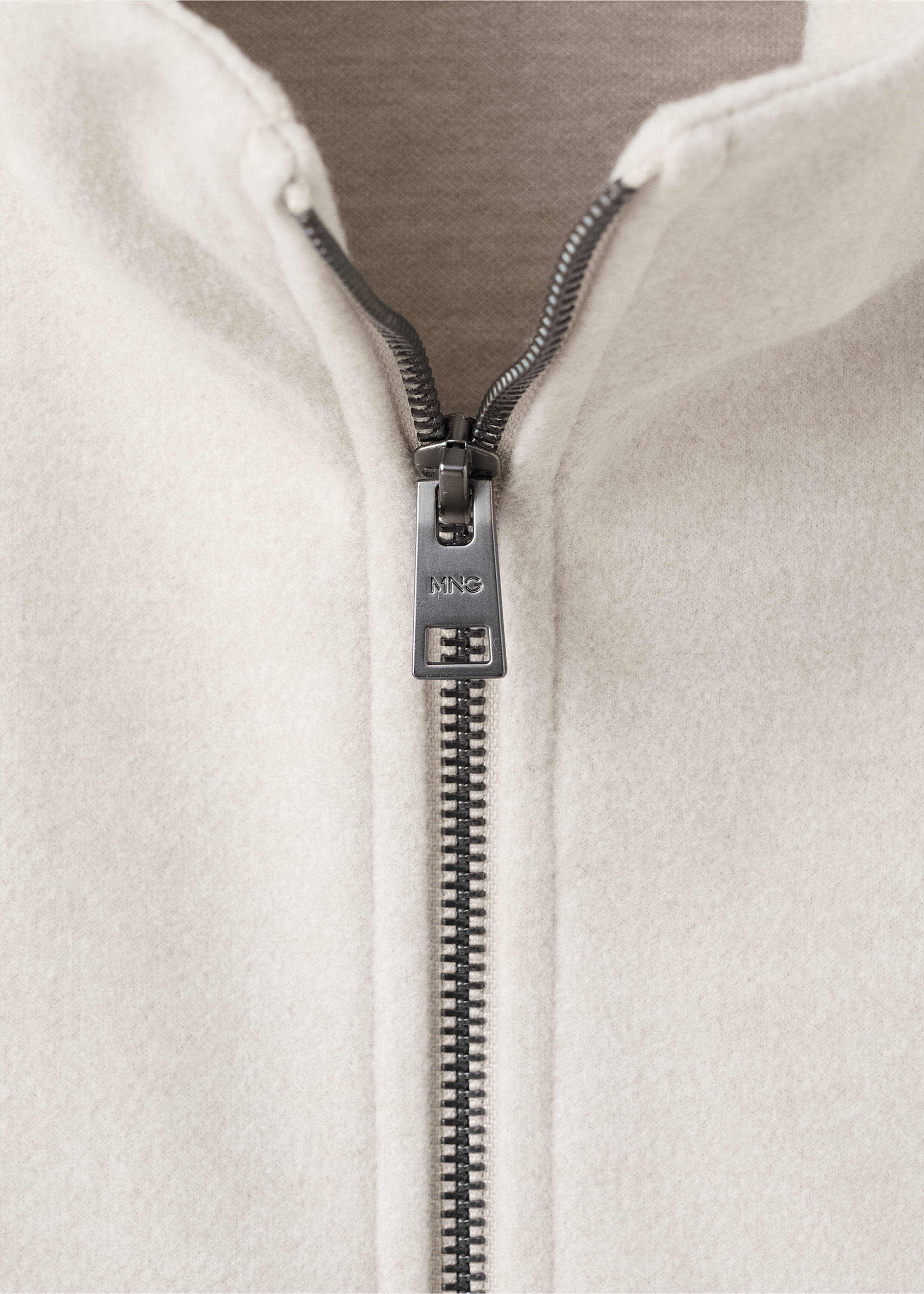 Zip-up cloth jacket - Details of the article 8, Sand. Ref: 27051258-00.