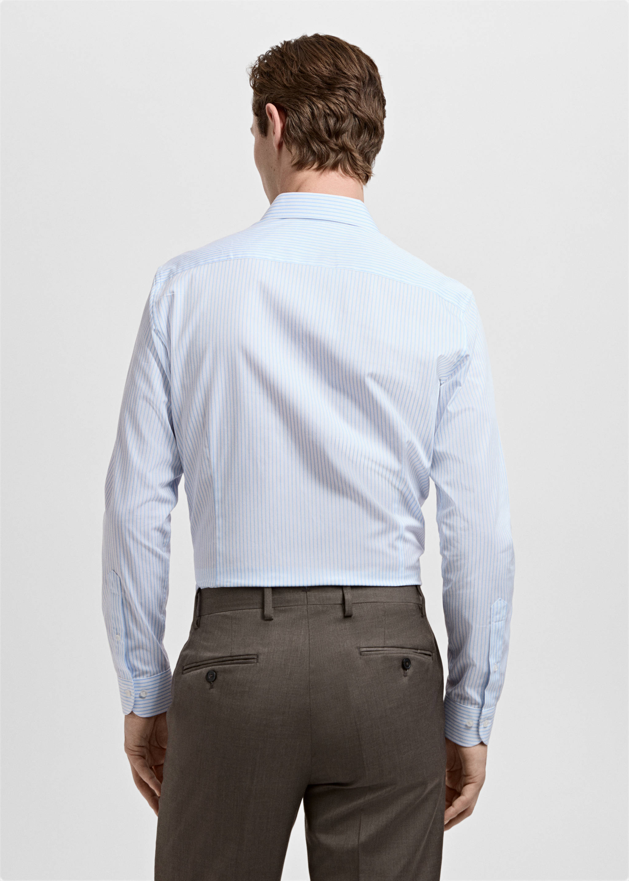 Camisa traje slim fit 100% algodón rayas - Reverso del artículo