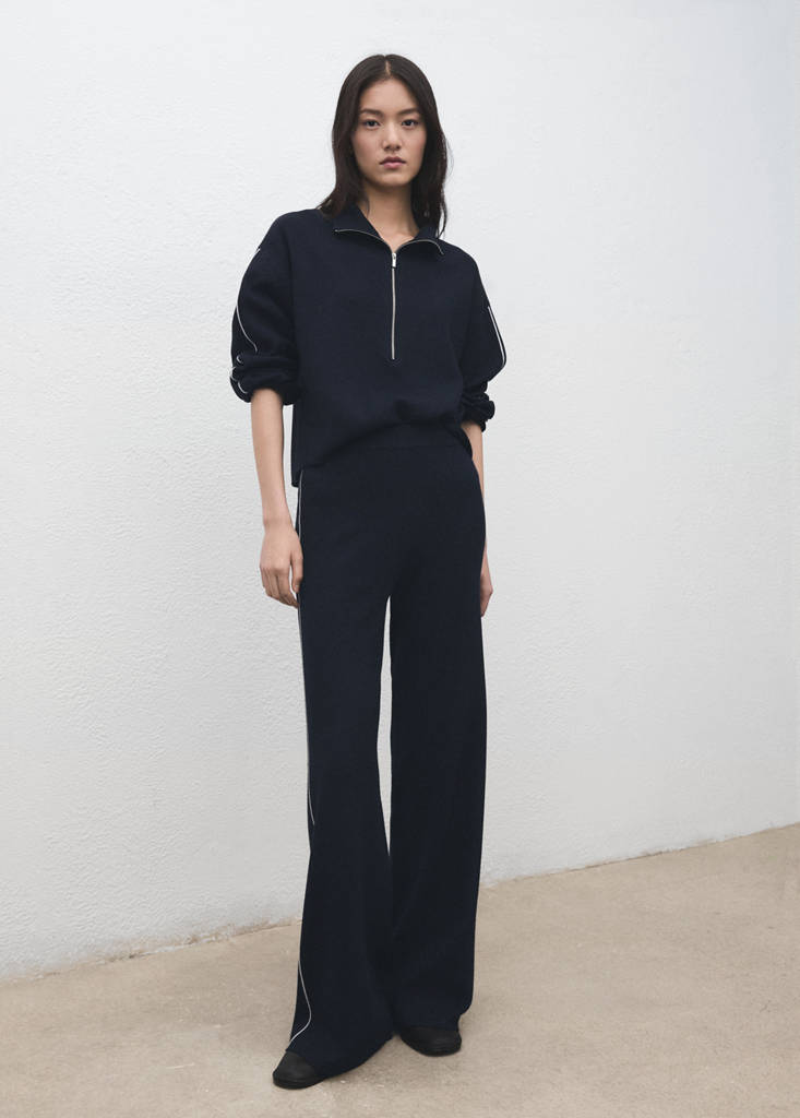 Zip neck contrast-stripe sweater — Navy