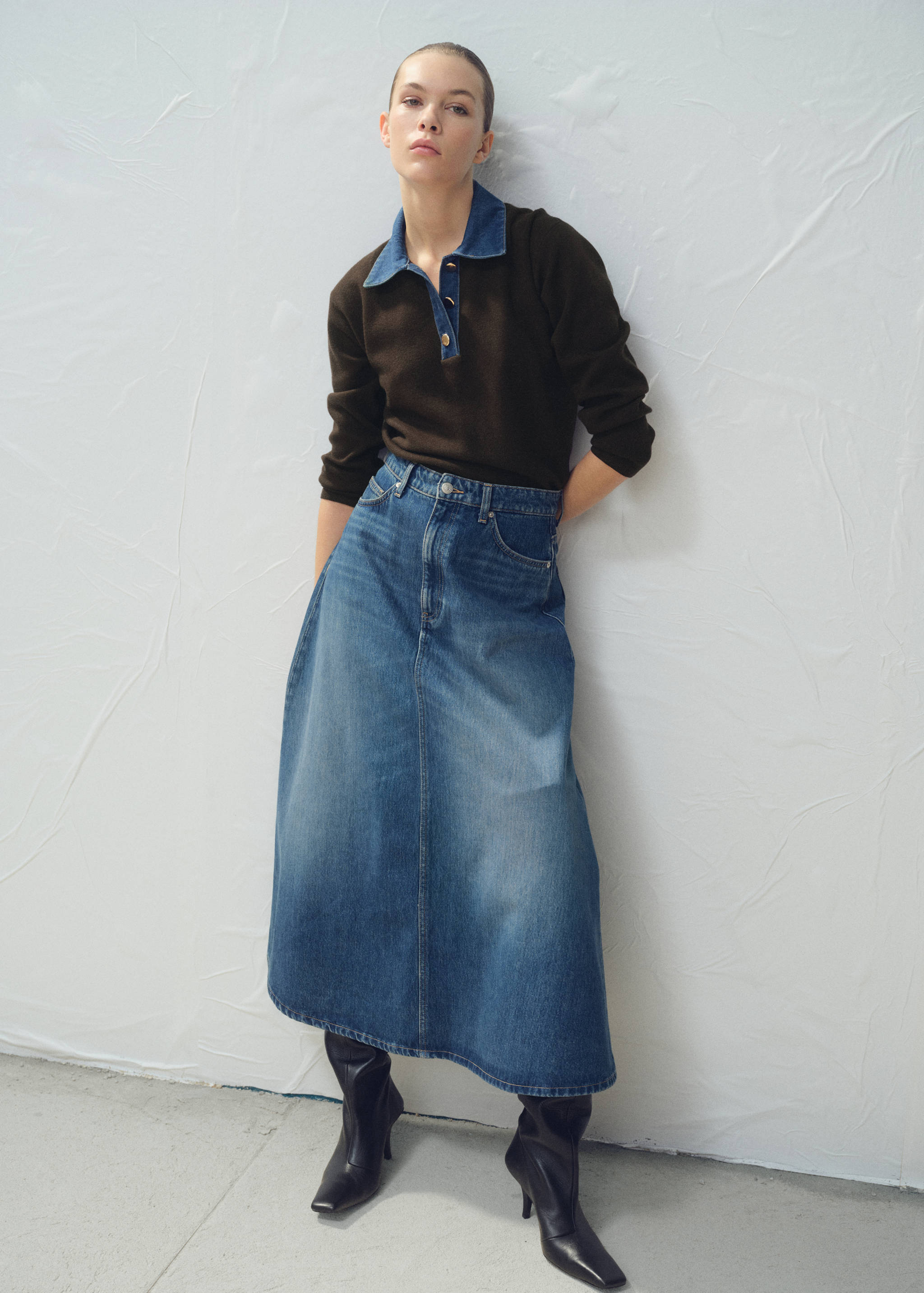 Πουλόβερ γιακάς πουκάμισου συνδυασμός - Γενικό πλάνο