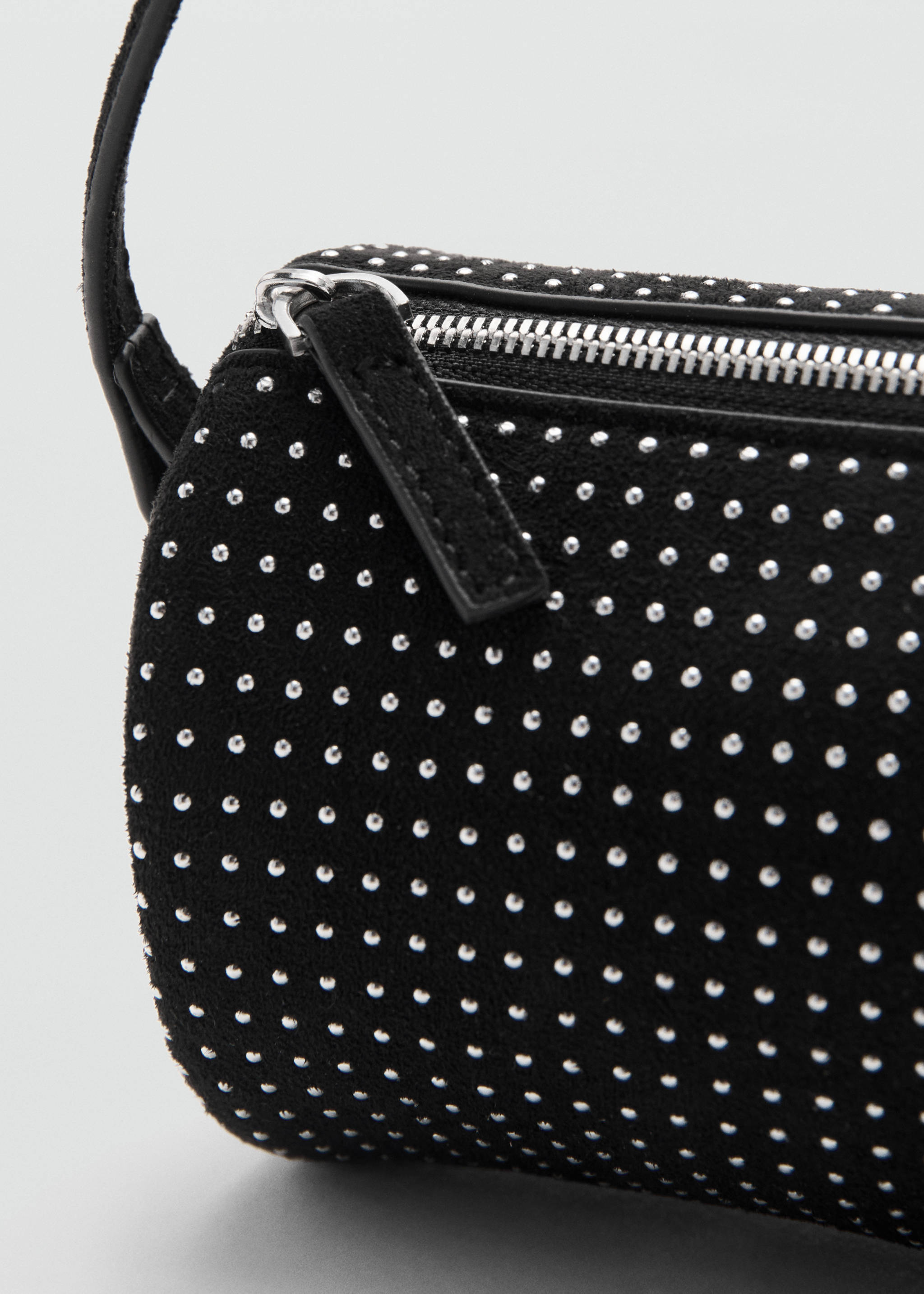 Oval studded shoulder bag - Details of the article 1