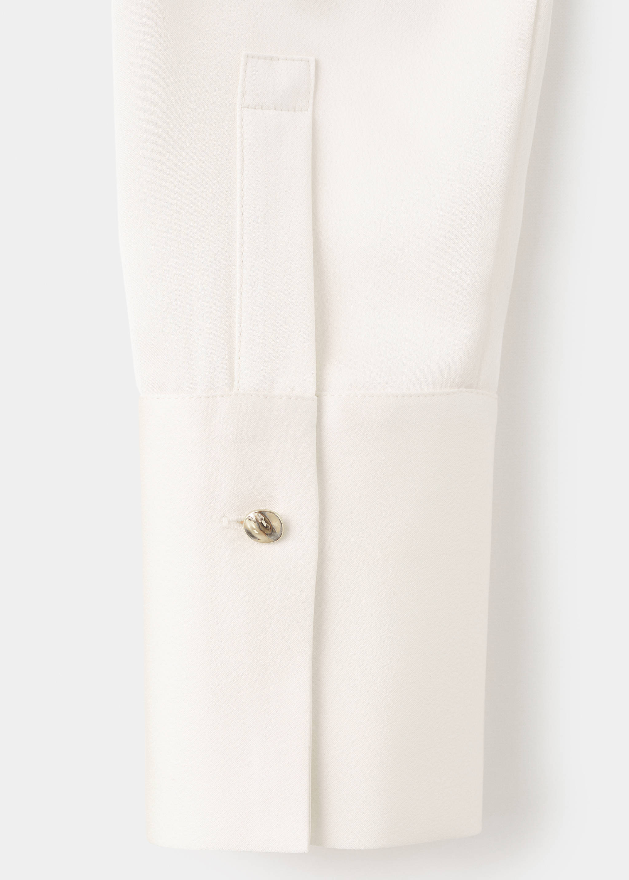 Satin finish flowy shirt - Details of the article 0