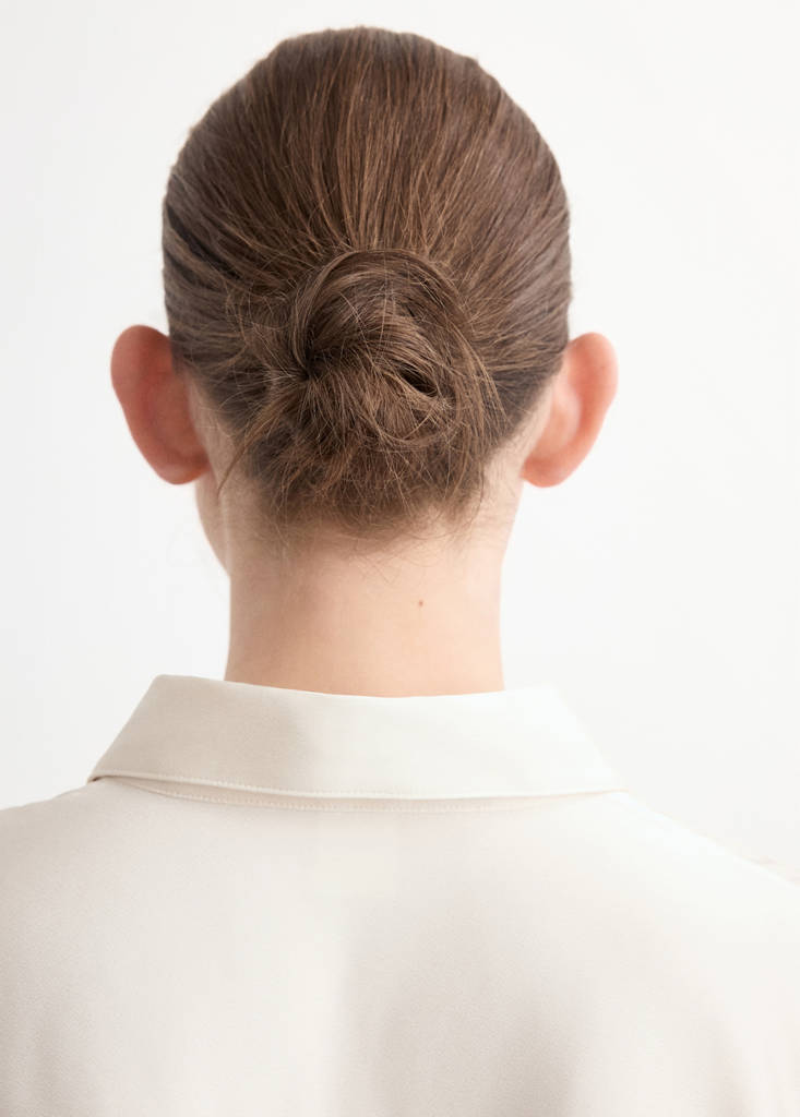 Satin finish flowy shirt — Ecru
