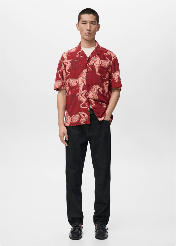 Printed flowing shirt with bowling collar — Red
