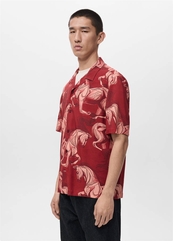 Printed flowing shirt with bowling collar — Red