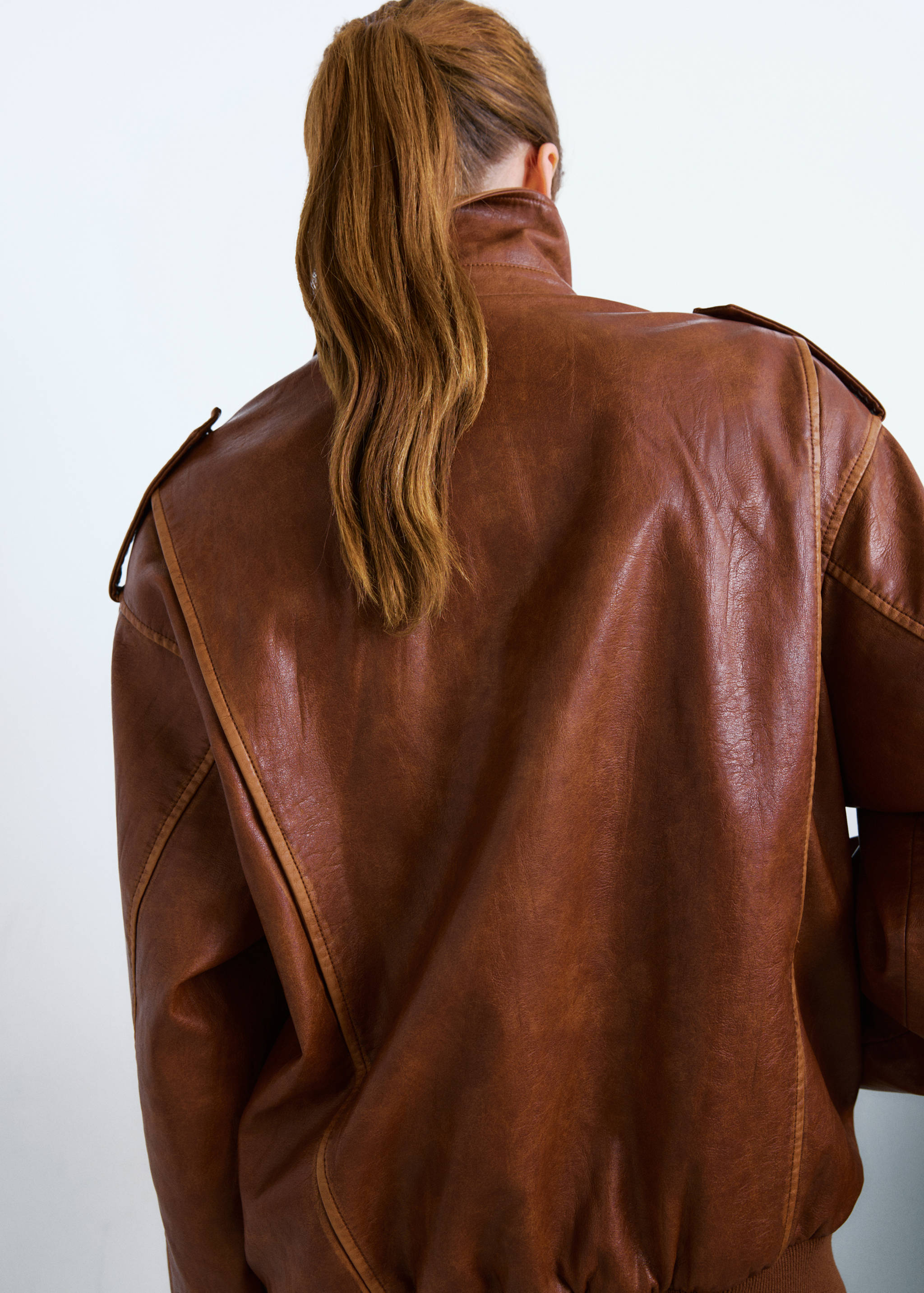 Oversized jacket with borg collar - Reverse of the article