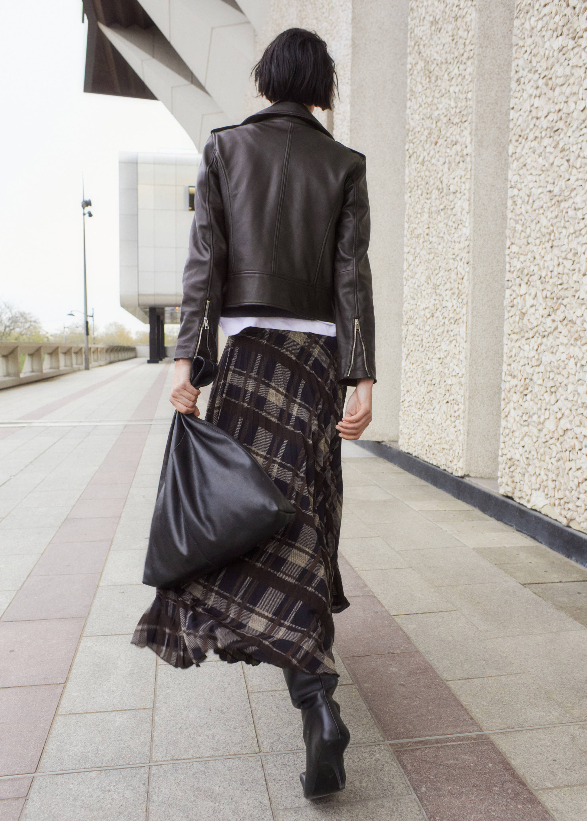 Leather biker jacket - Details of the article 1