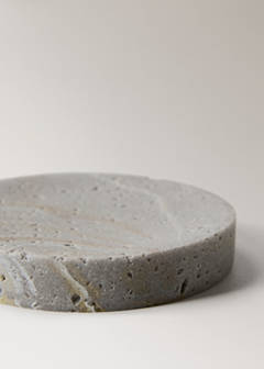 Travertine-effect resin soap dish — Light/Pastel Grey 2