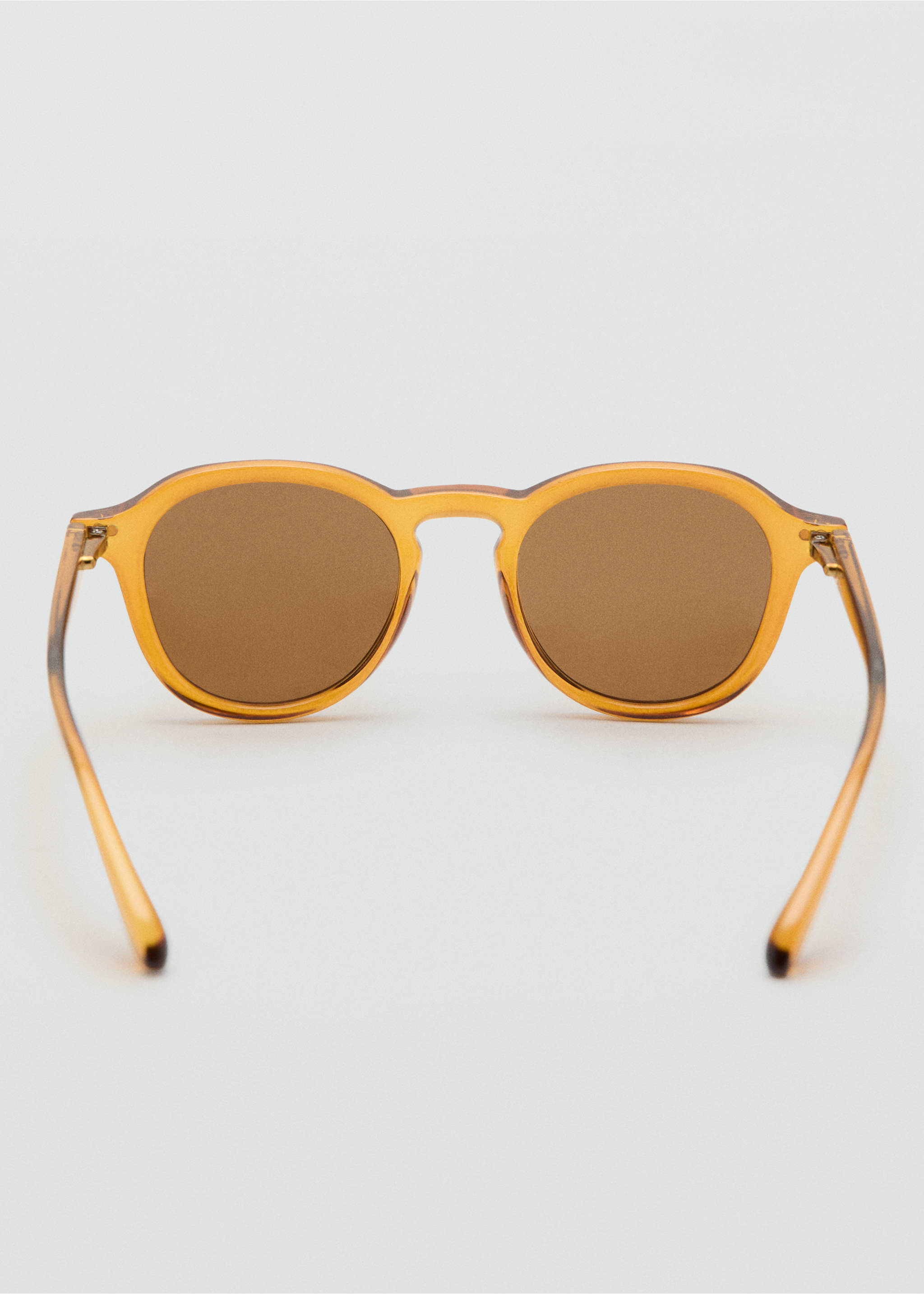 Gafas de sol montura semitransparente - Detalle del artículo 1, Ocre. Ref: 27051302-00.