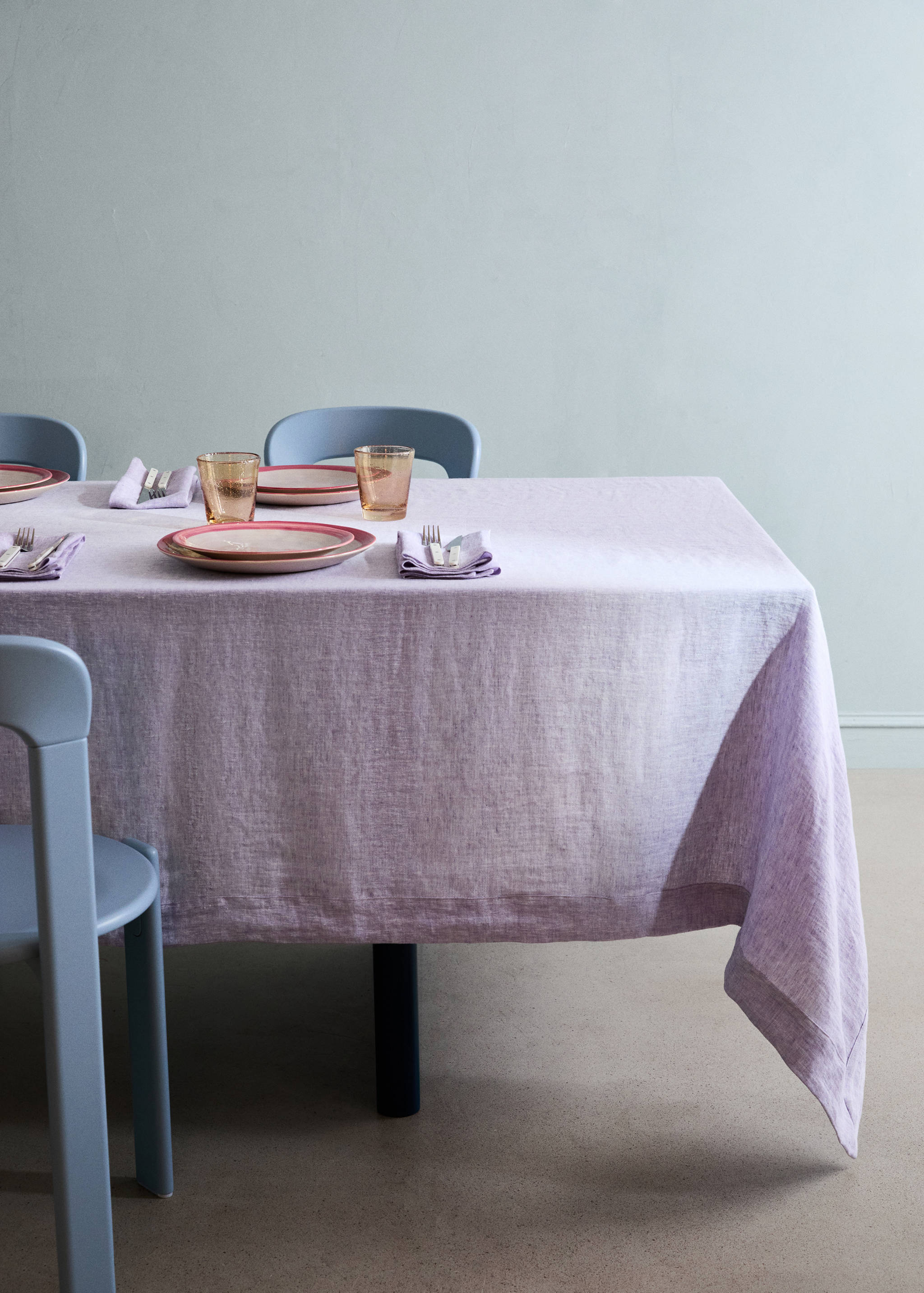 100% linen melange effect tablecloth for 6 to 8 guests - General plane