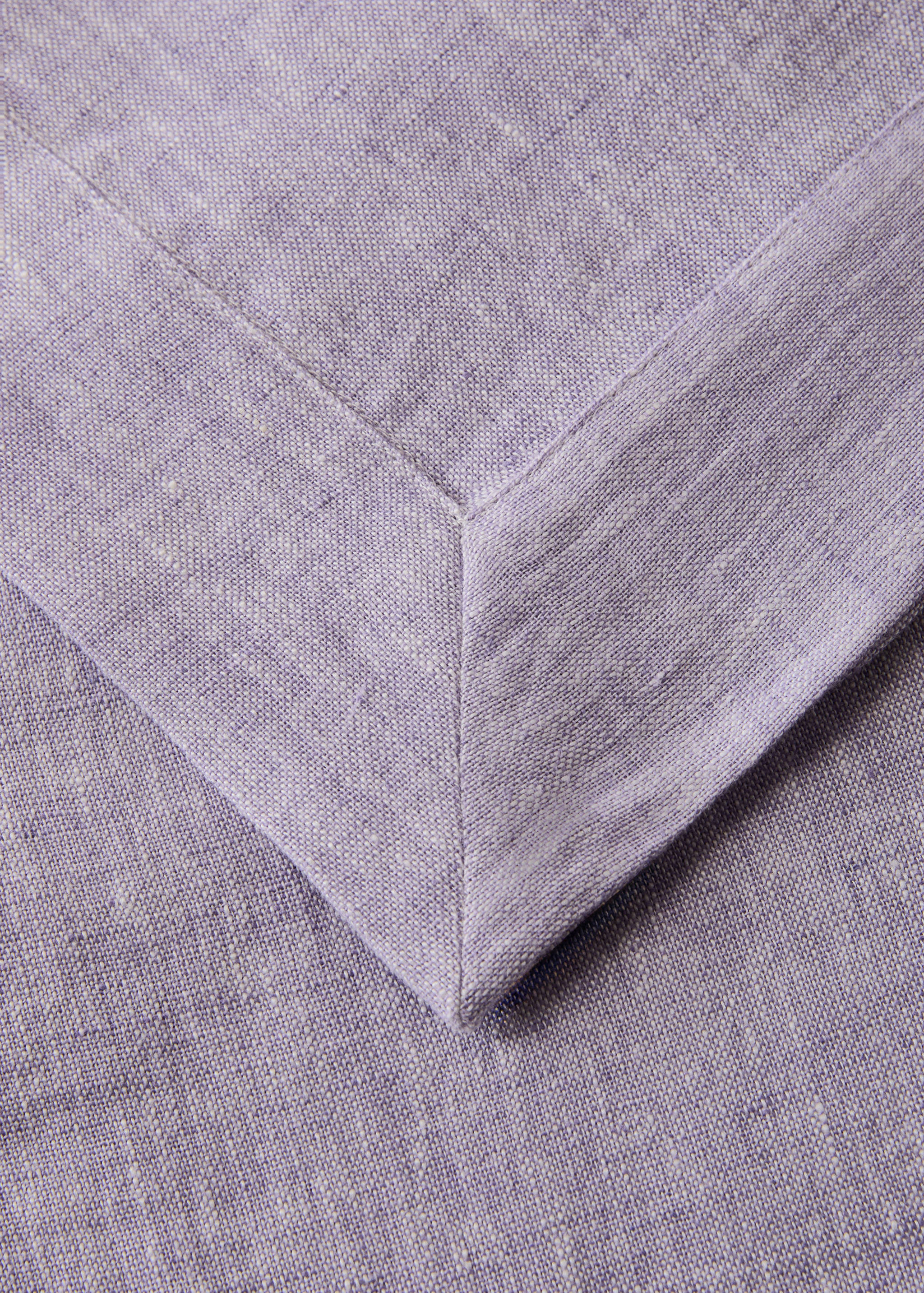 100% linen melange effect tablecloth for 6 to 8 guests - Details of the article 1