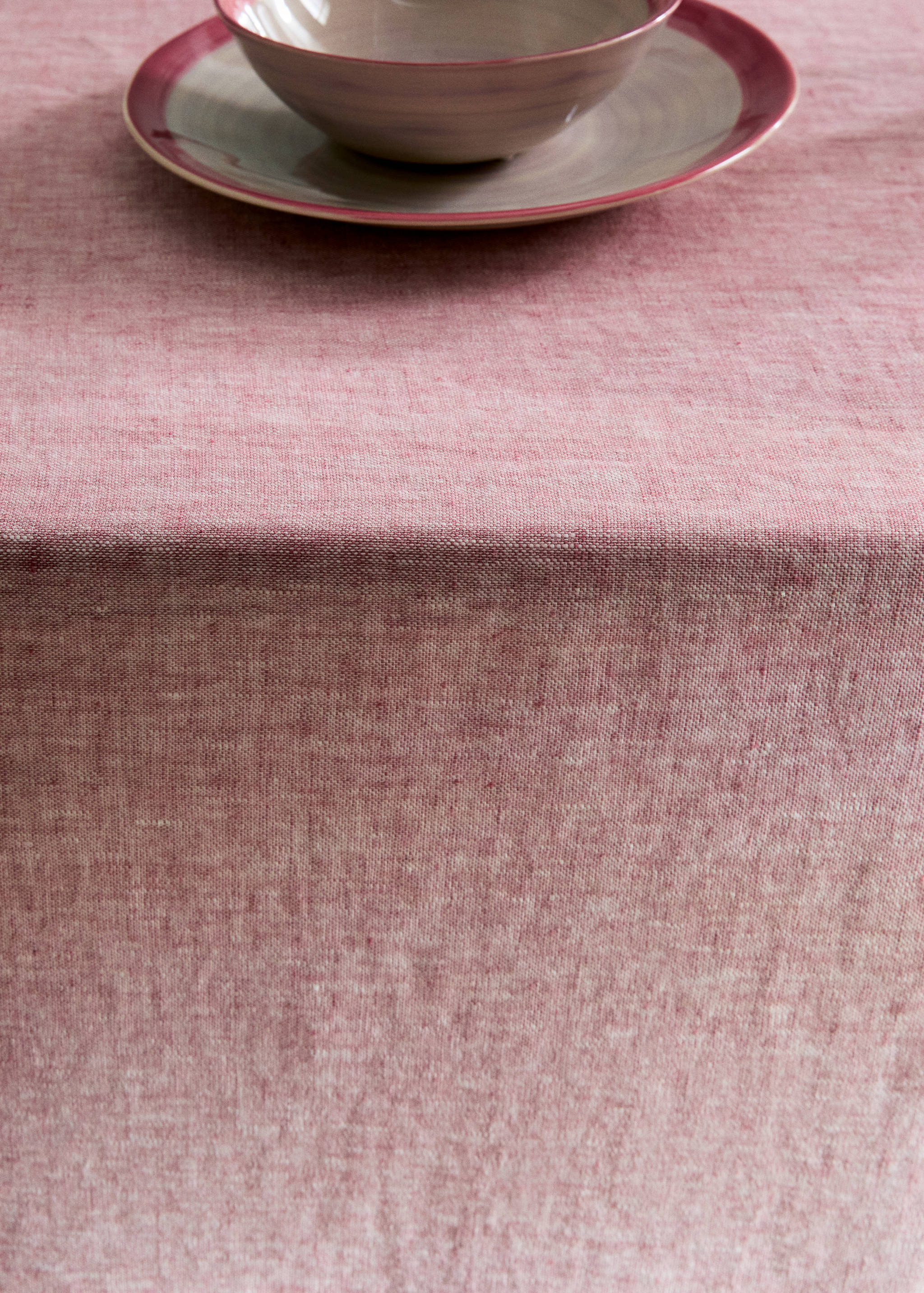 100% linen melange effect tablecloth for 6 to 8 guests - Details of the article 7