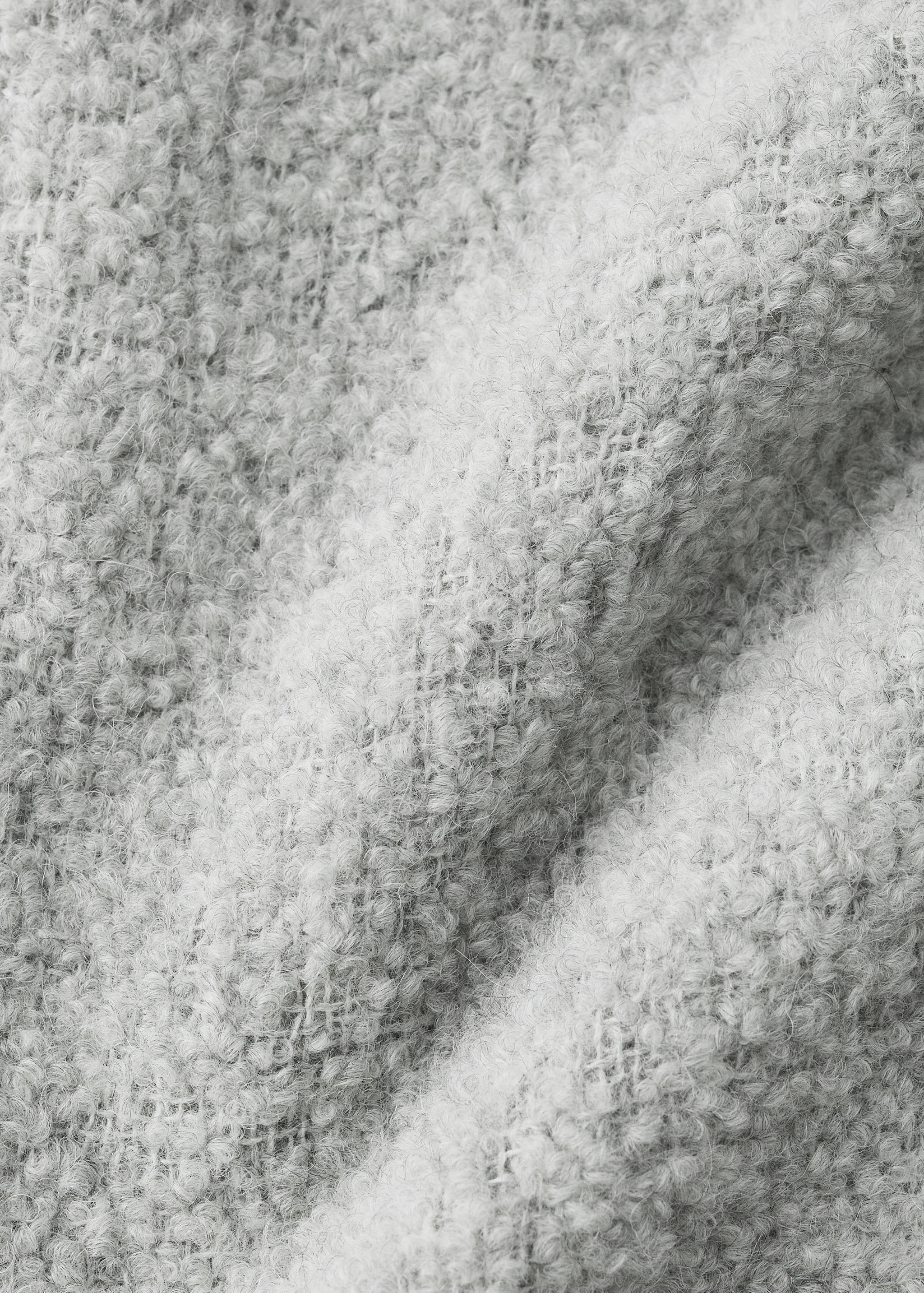 Bouclé wool throw with tassels - Details of the article 1
