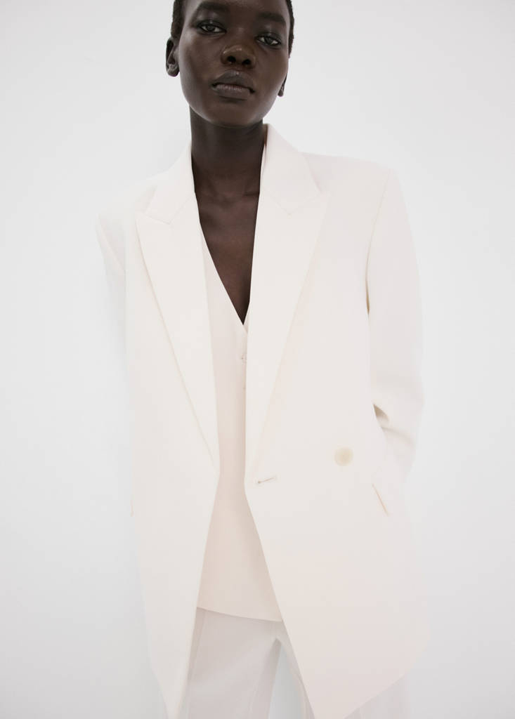 Suit jacket with belt — Vanilla