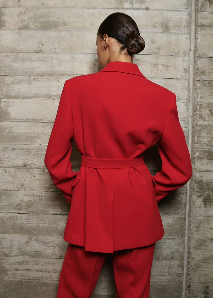 Suit jacket with belt — Red