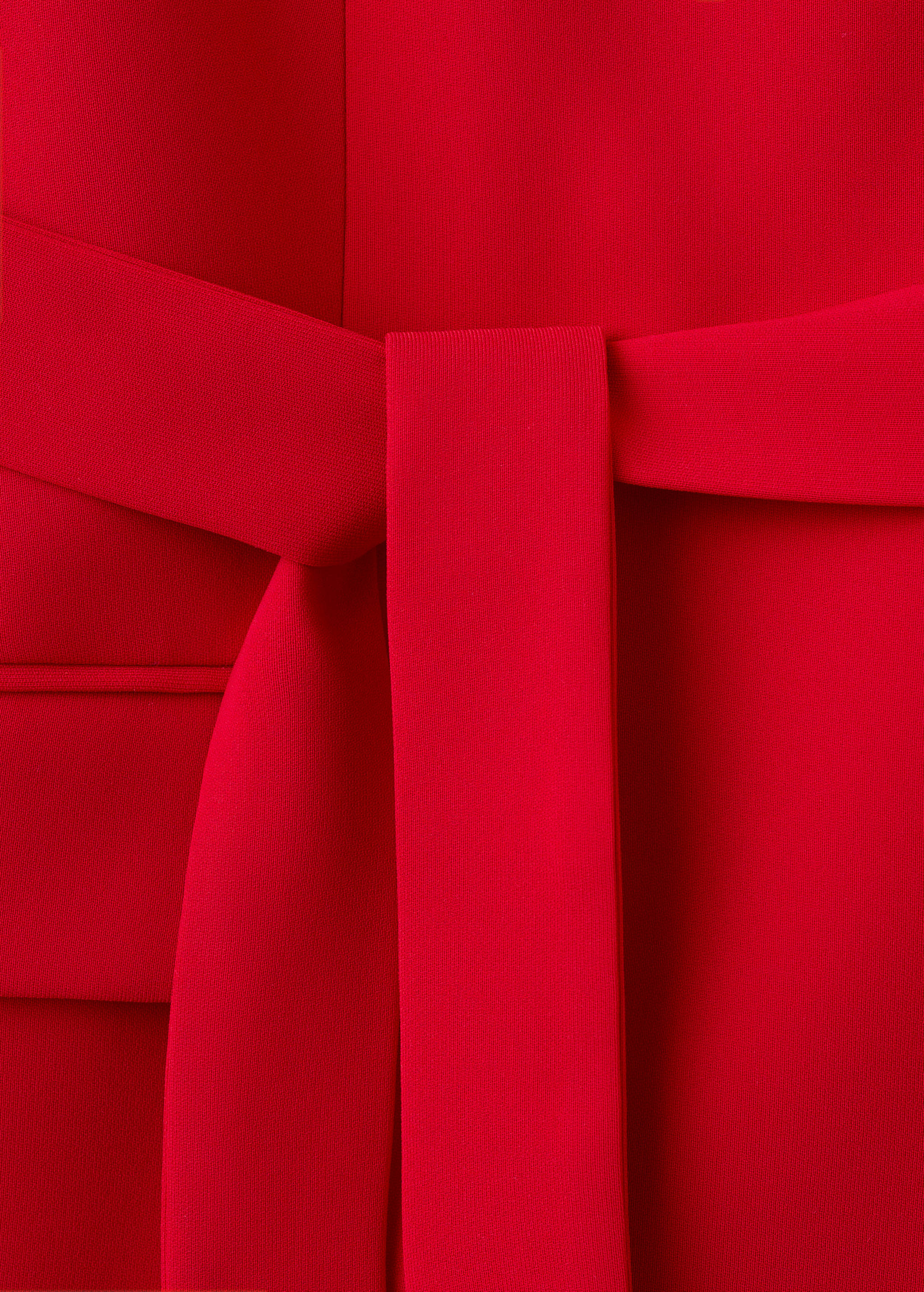 Suit jacket with belt - Details of the article 0