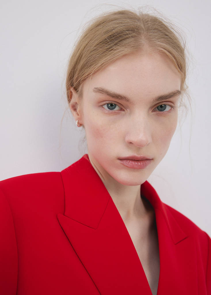Suit jacket with belt — Red