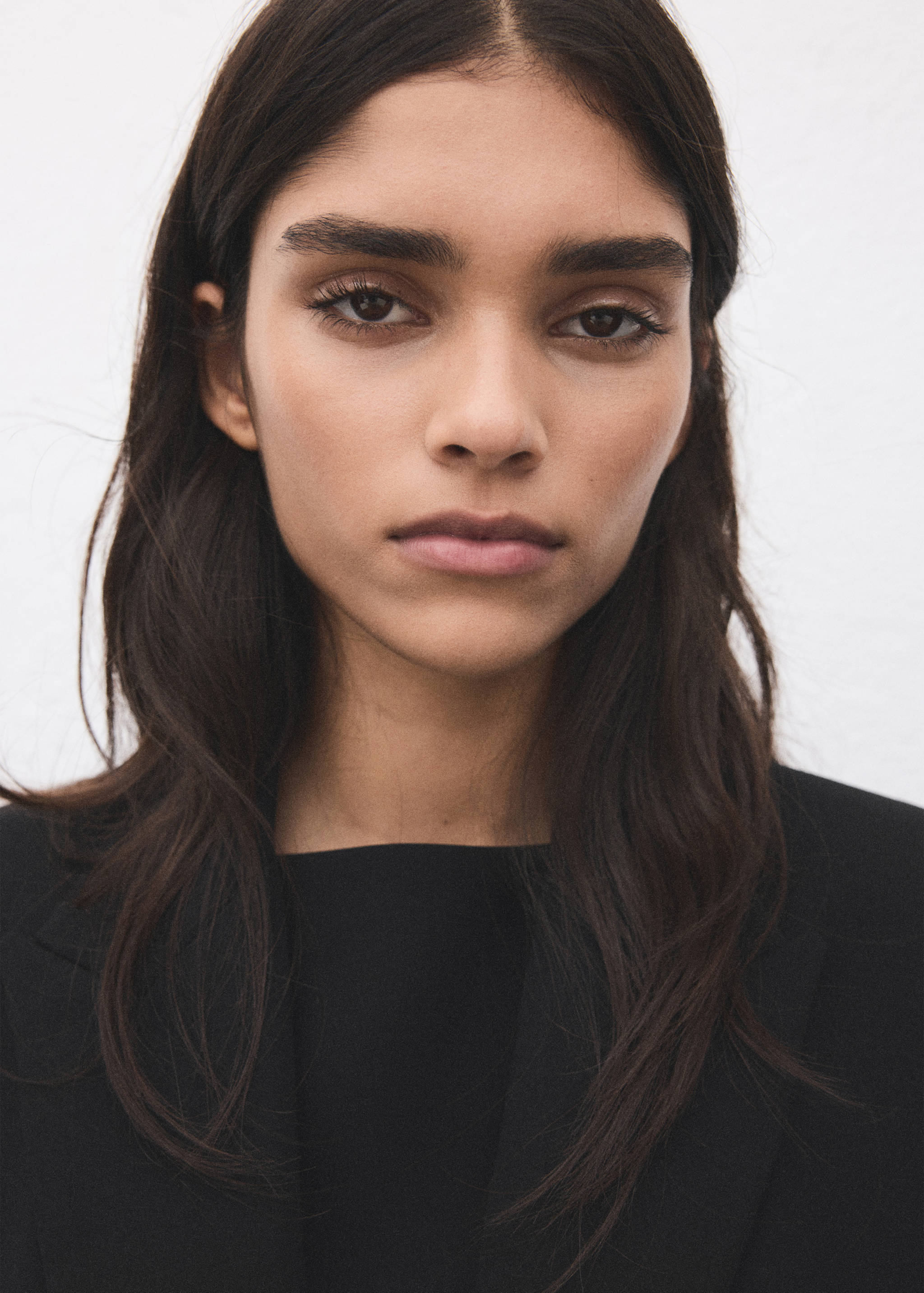 Suit jacket with belt - Details of the article 1