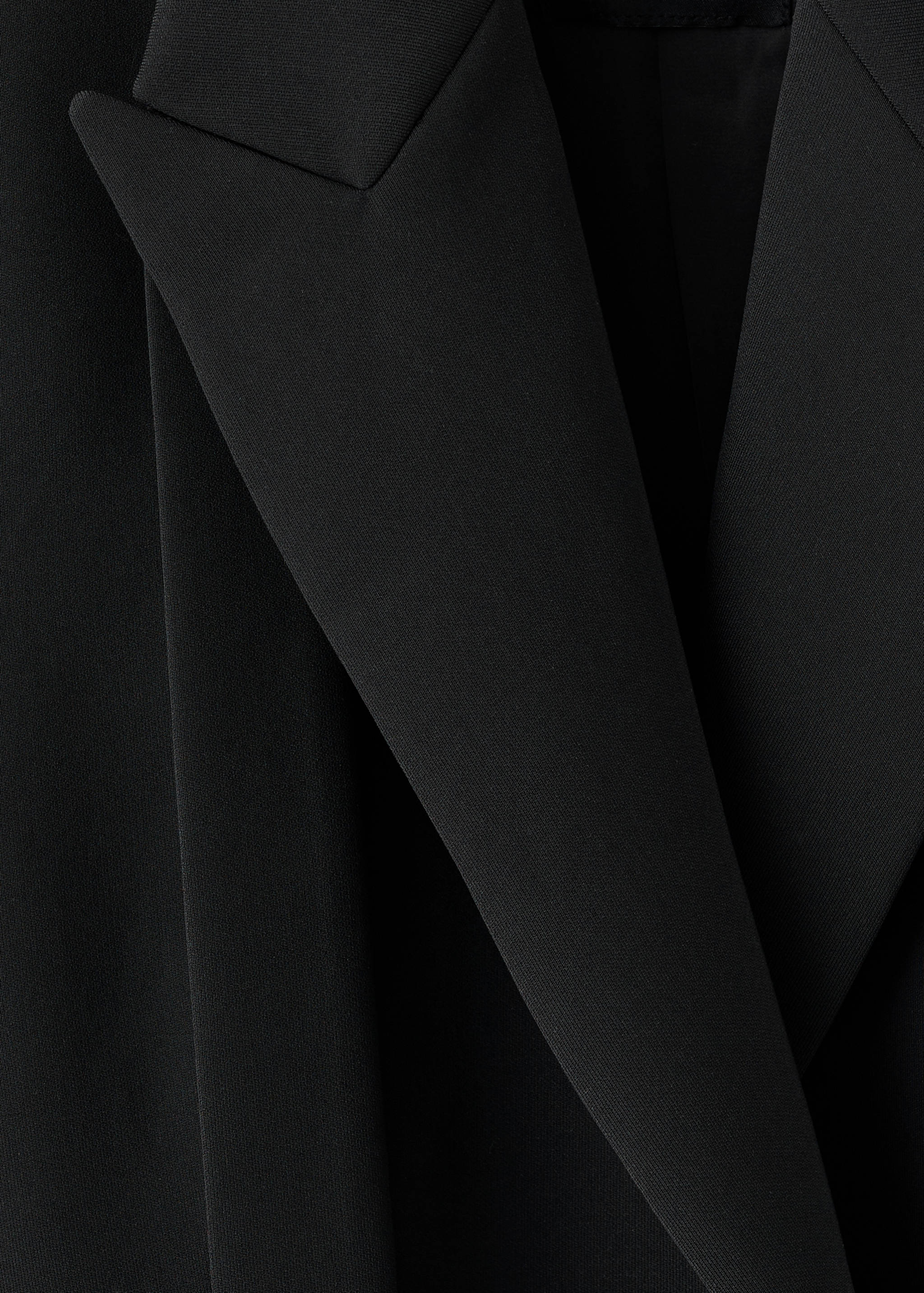 Suit jacket with belt - Details of the article 8