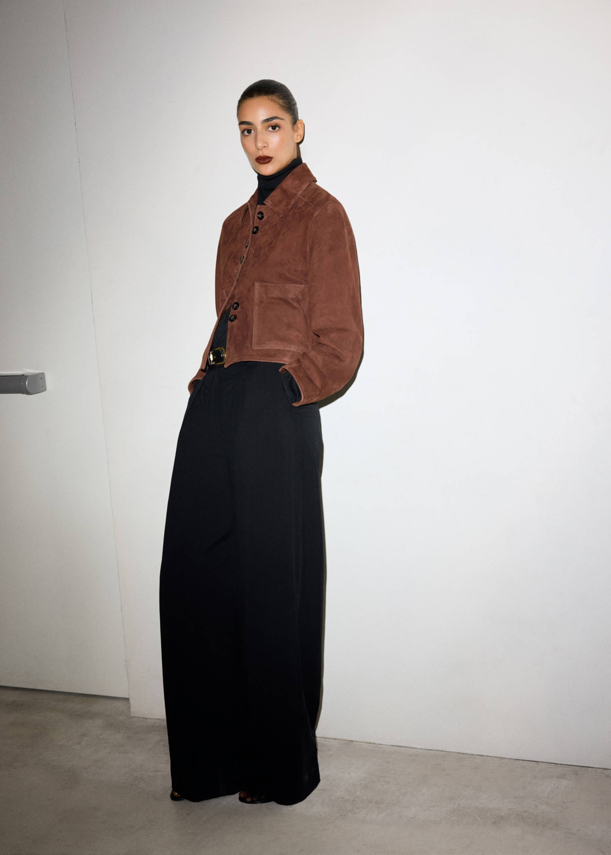 Suede jacket with buttons - General plane