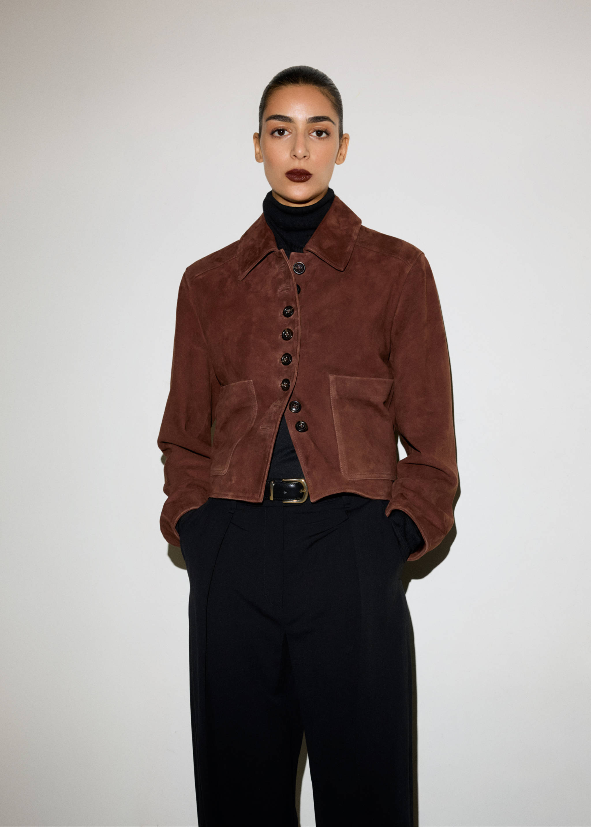 Suede jacket with buttons - Medium plane